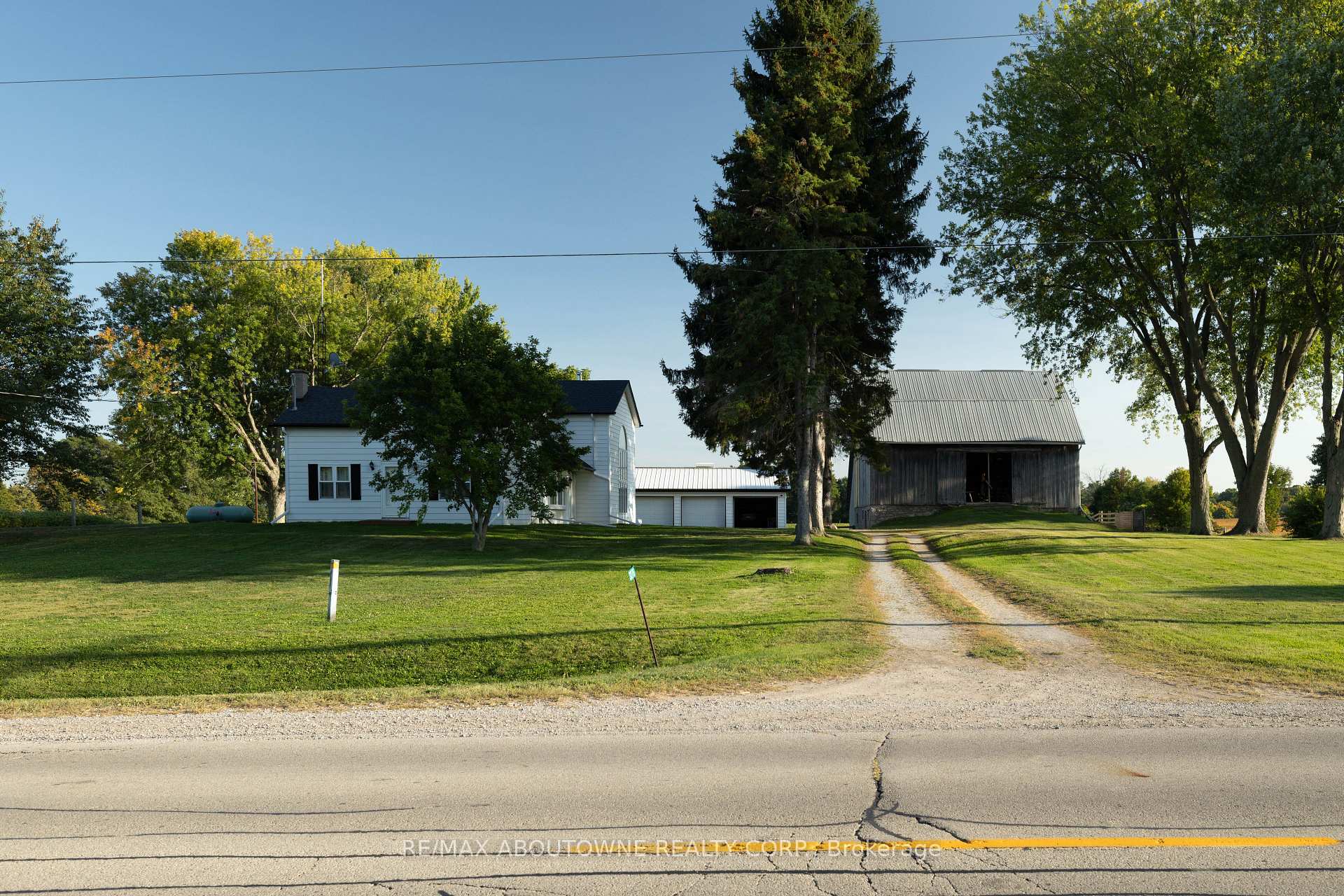 3276 Governors Road, Hamilton, ON L0R 1T0
