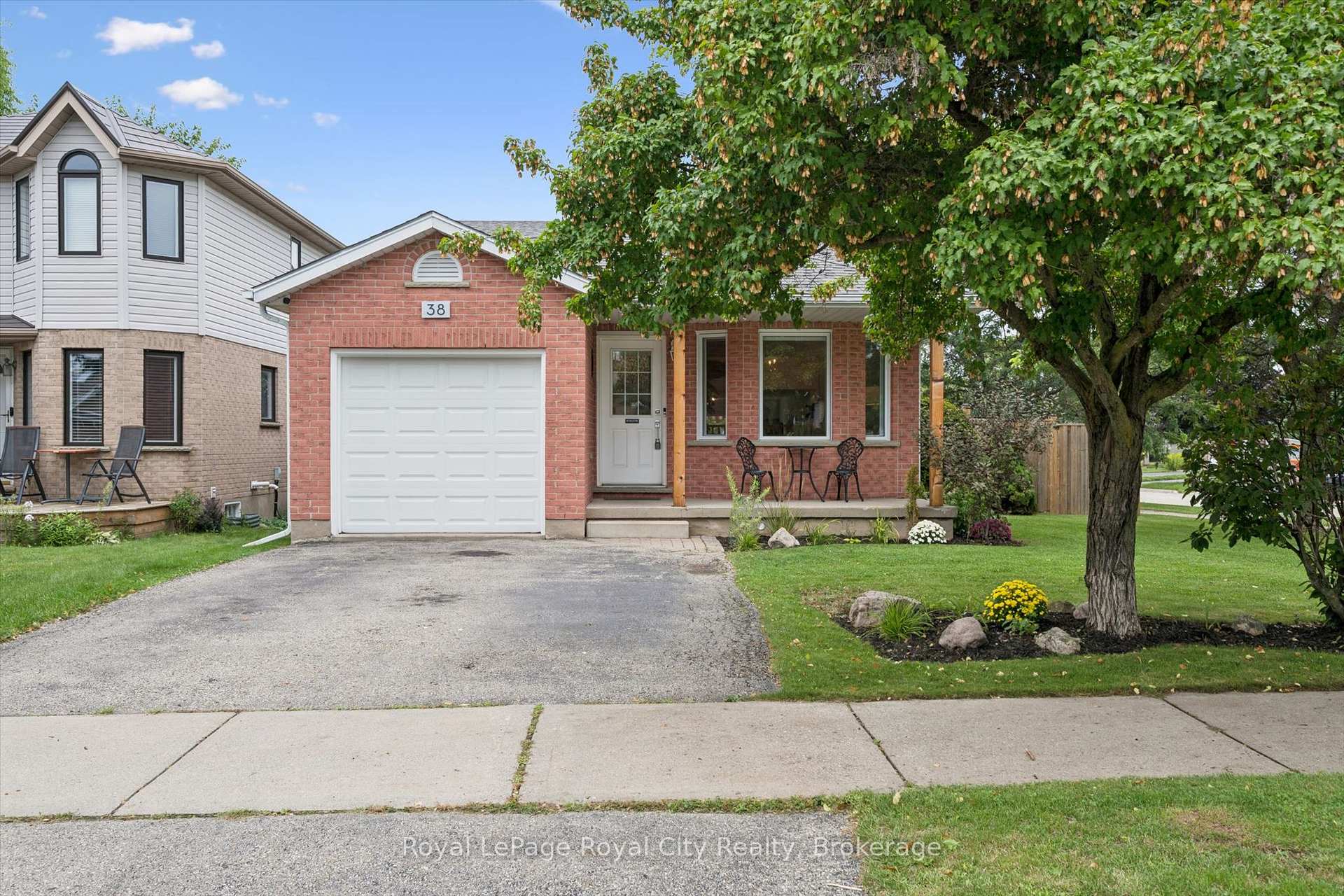 38 Borland Drive, Guelph, ON N1G 5B5