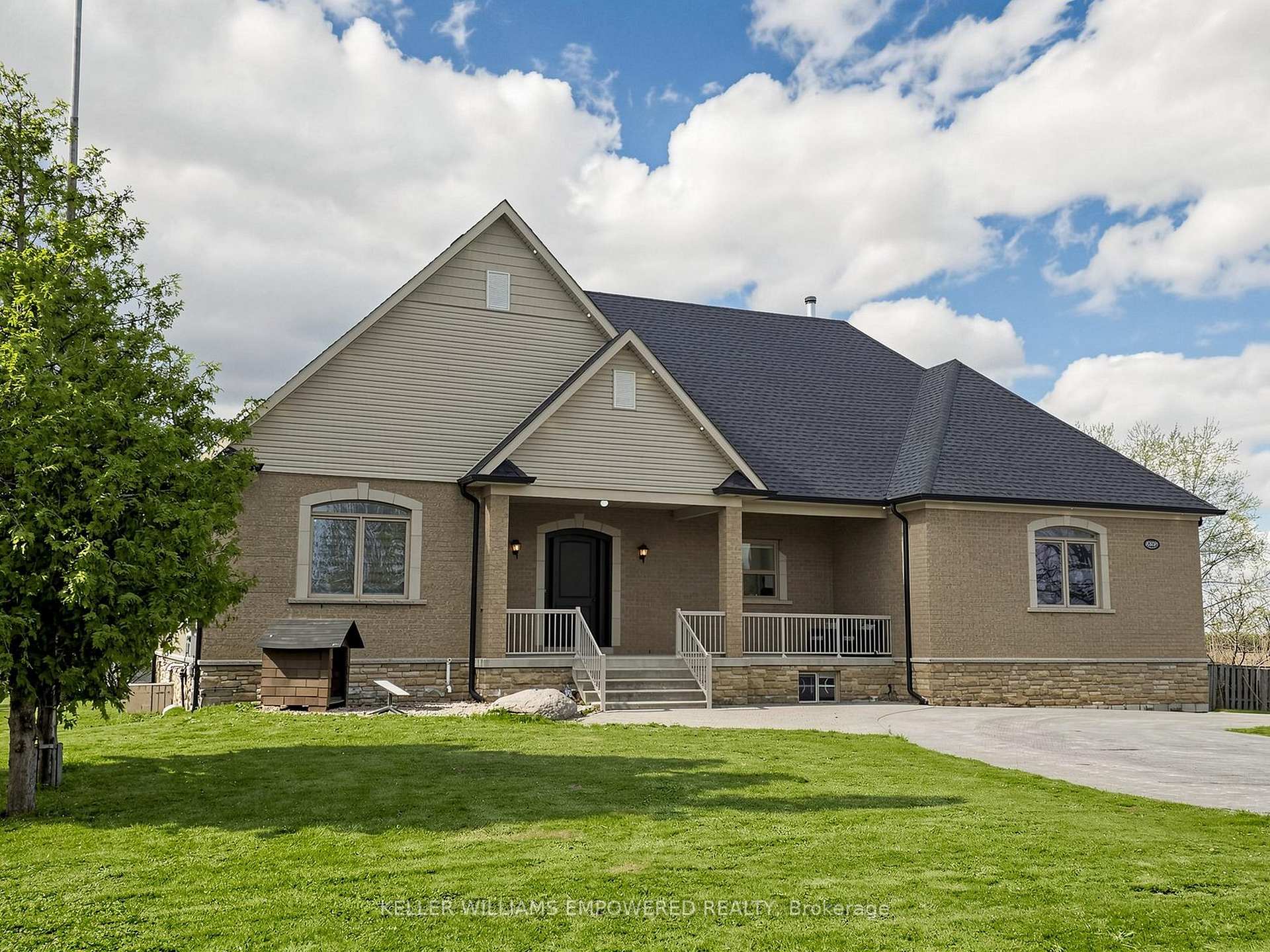10108 Clarkway Drive, Brampton, ON L6P 0V8