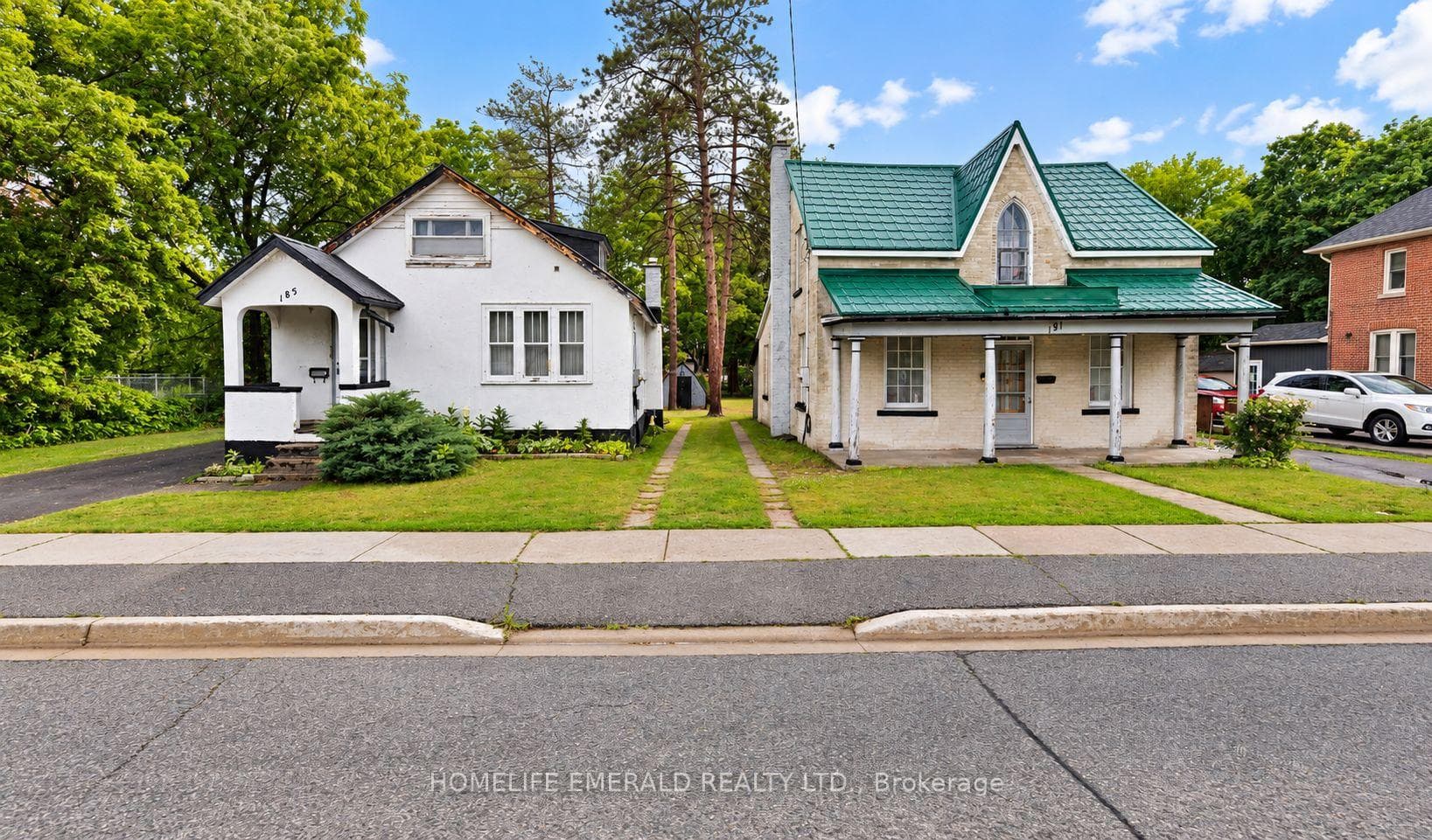 185 & 191 Dunlop Street W, Barrie, ON L4N 1B6