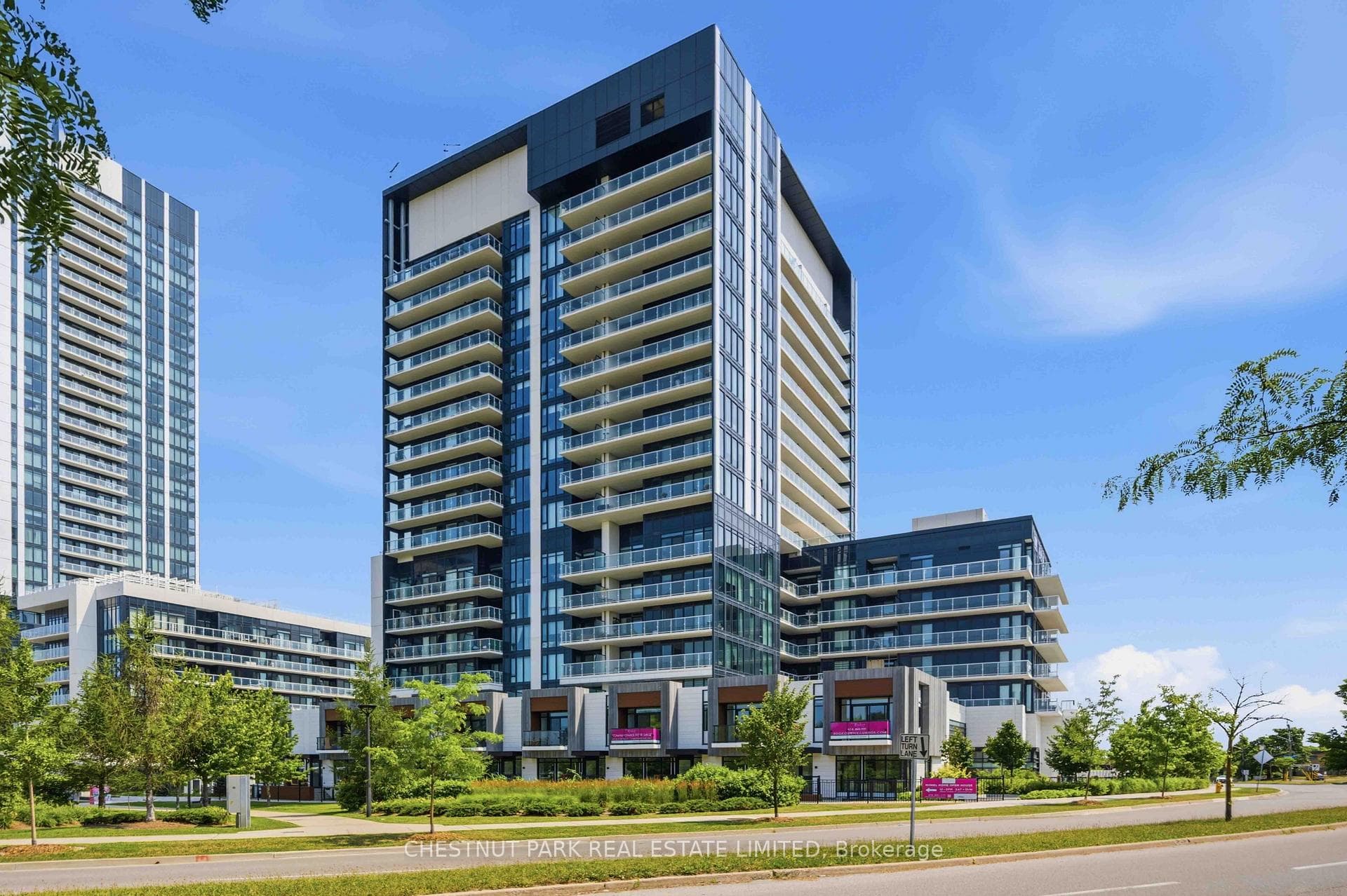 20 O'Neill Road TH107, Toronto, ON M3C 0R2