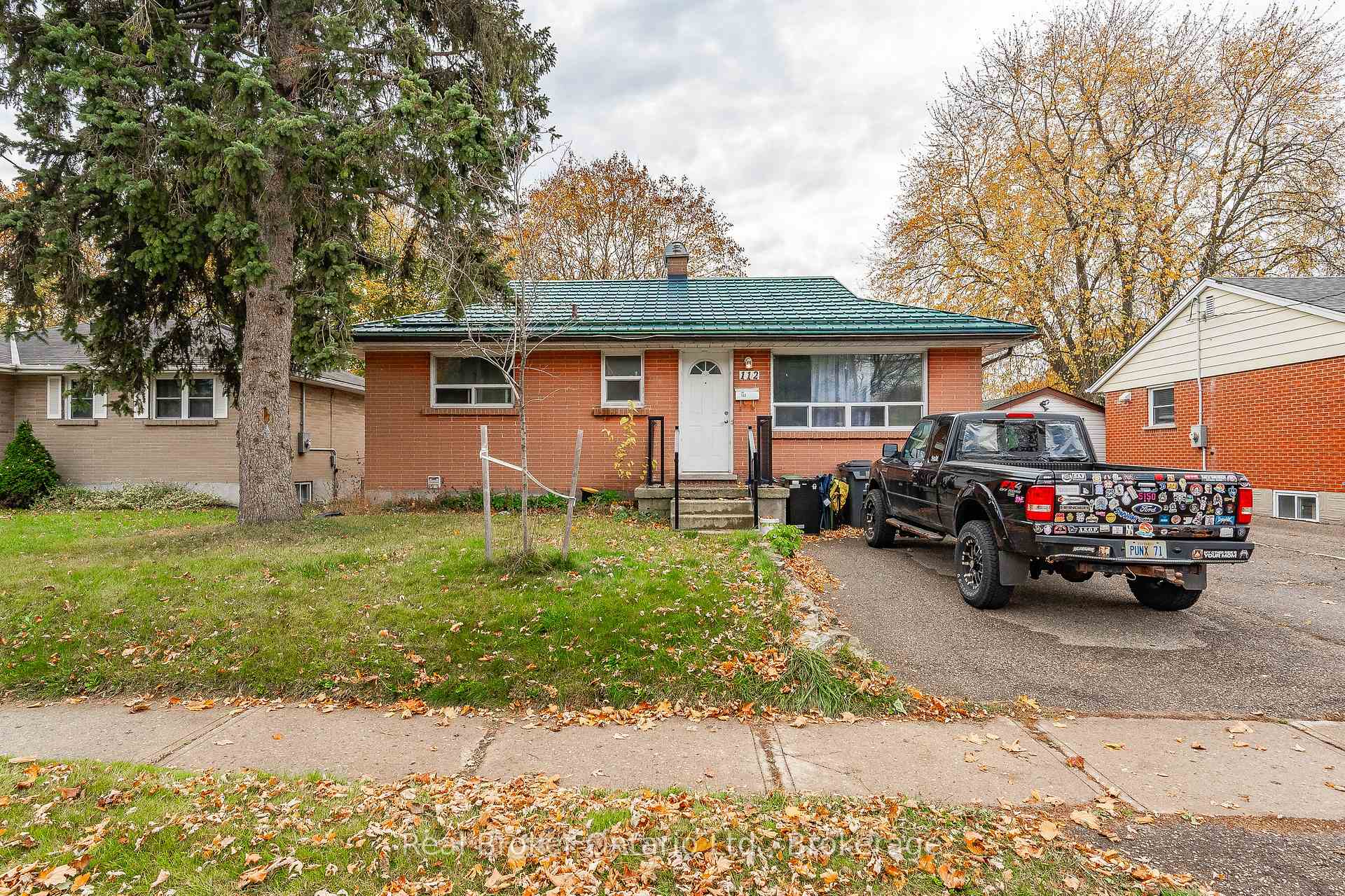 112 Victoria Road N, Guelph, ON N1E 5H3