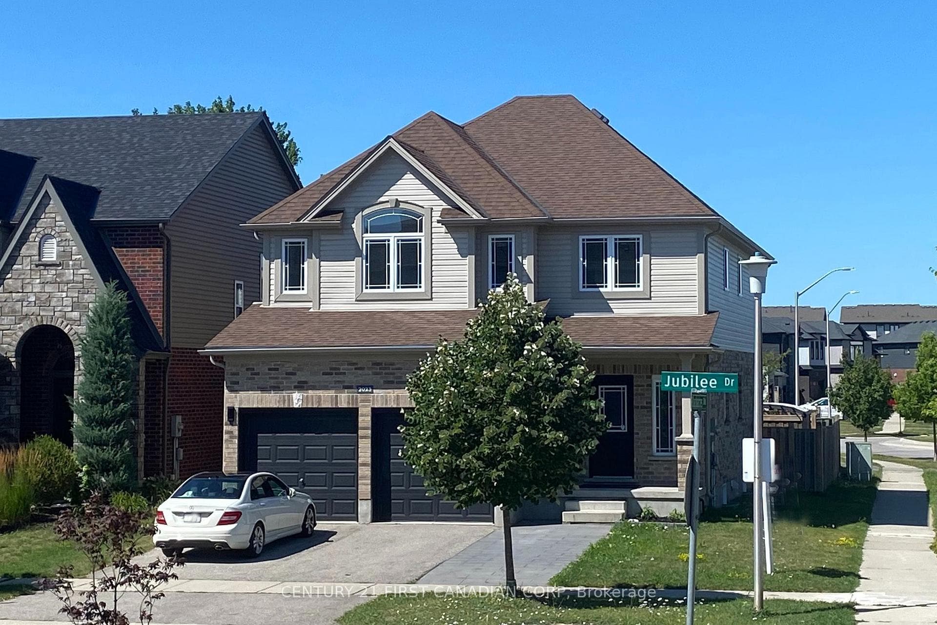 2023 JUBILEE Drive Upper Unit, London North, ON N6G 0H7