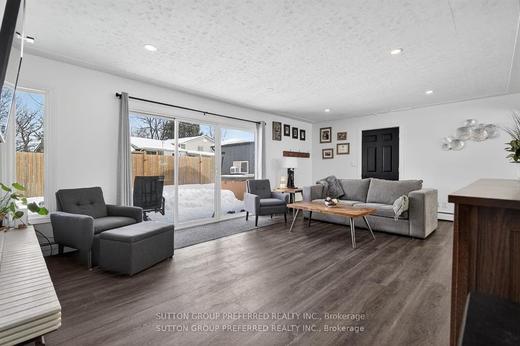 264 Chittick Crescent, Thames Centre, ON N0L 1G3