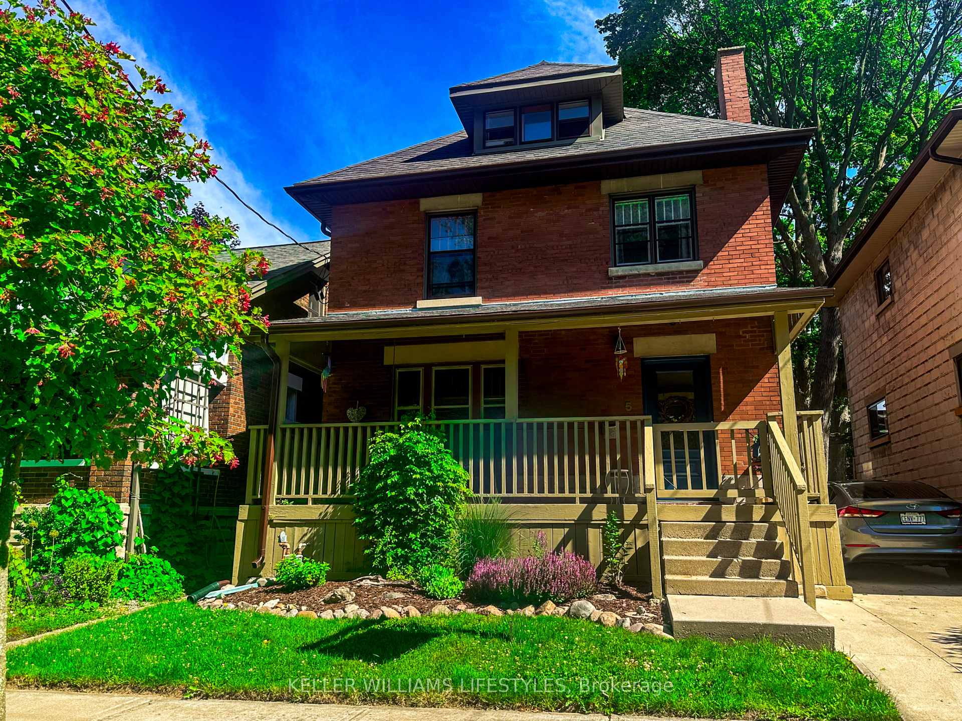 5 Cove Road, London South, ON N6J 1H7