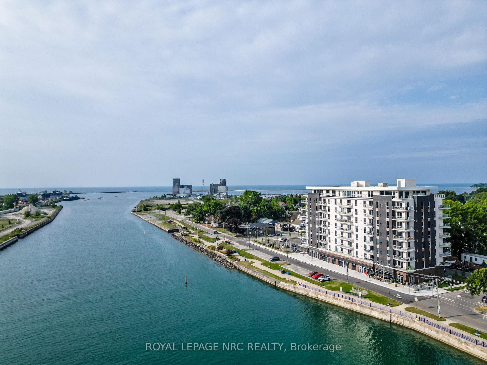 118 West Street 707, Port Colborne, ON L3K 0B9