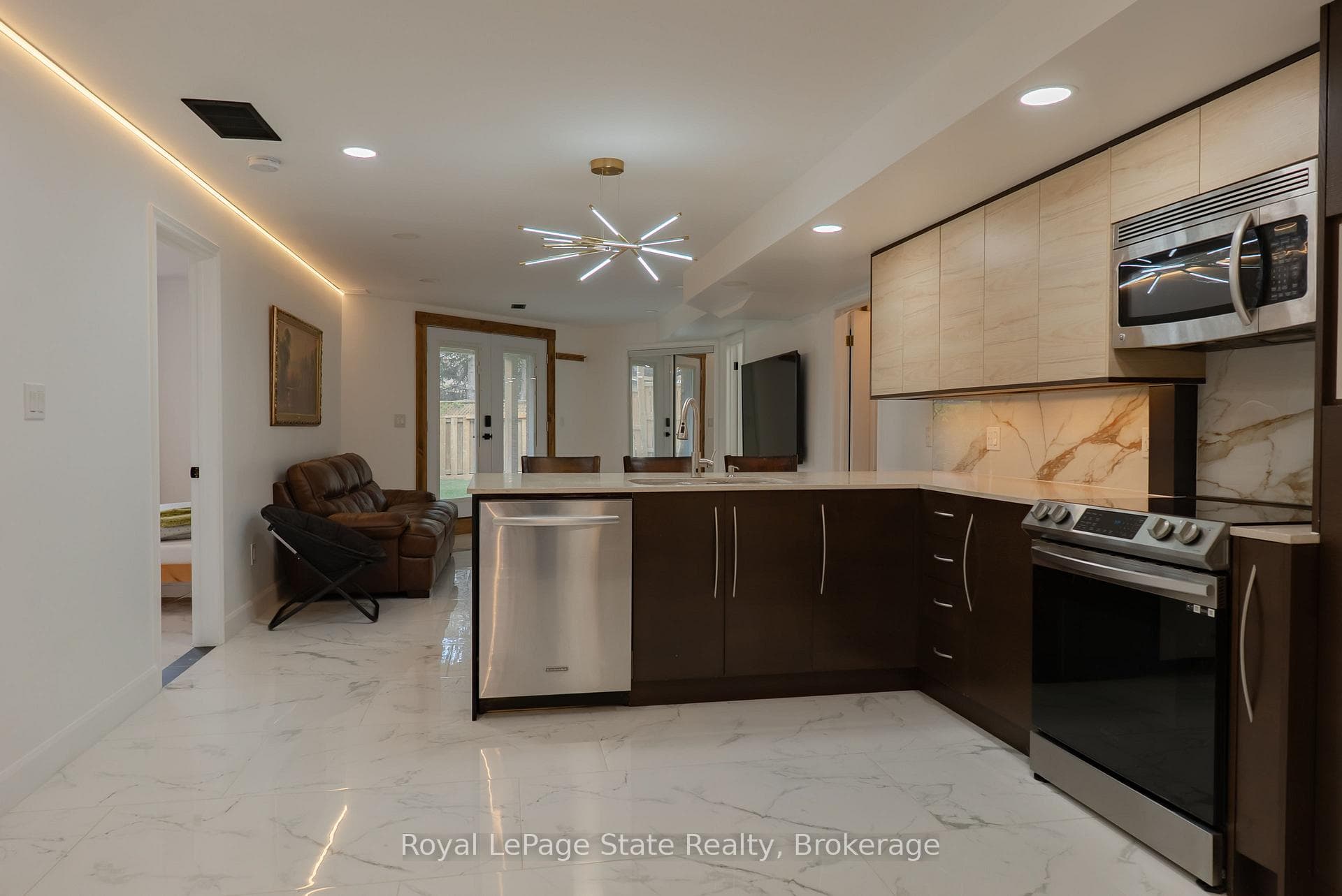 57 Rupert Court Basement, Hamilton, ON L8W 2Y8