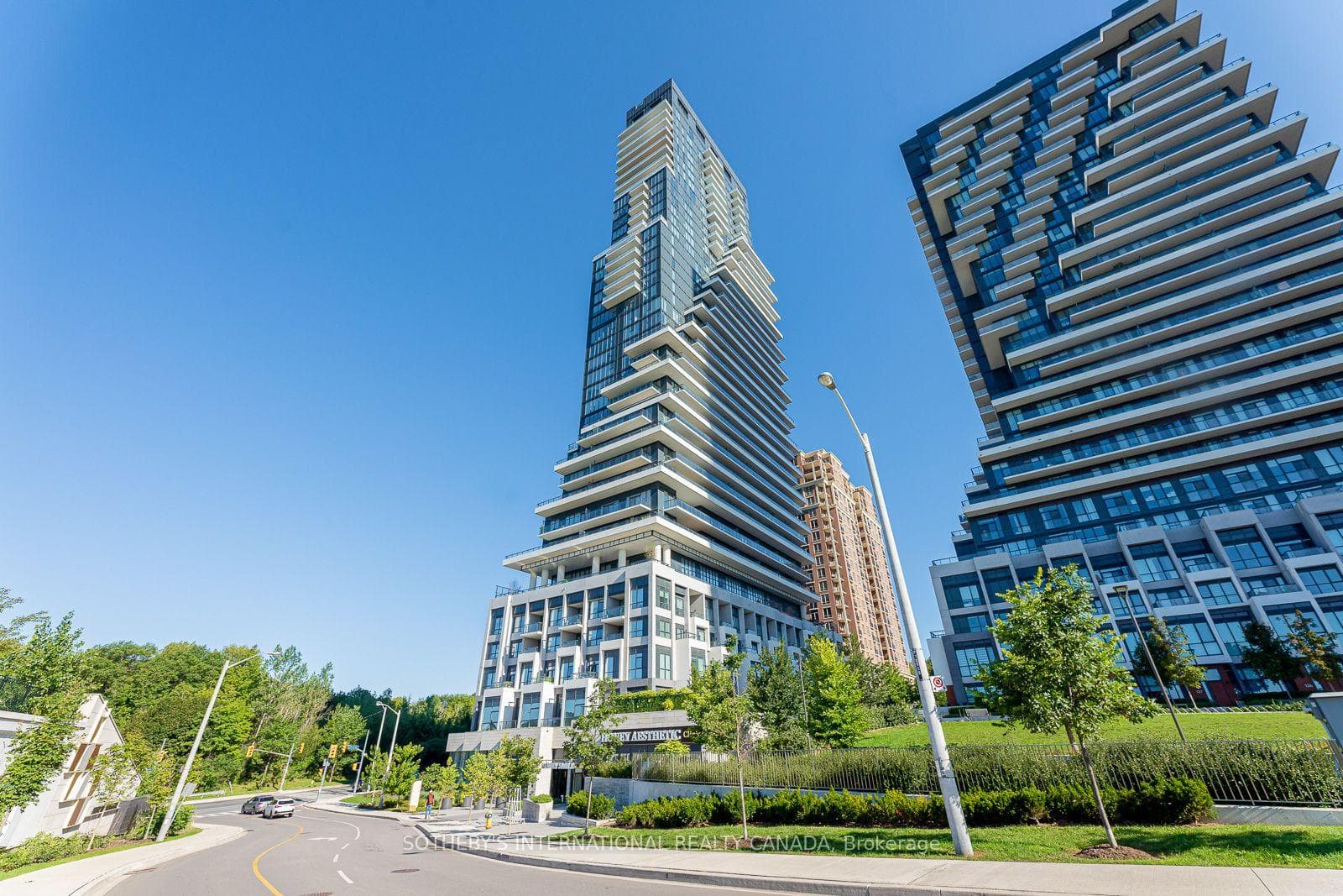 10 Inn on the Park Drive 3009, Toronto, ON M3C 0P9