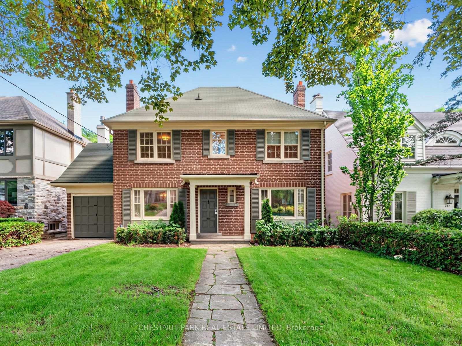 143 Mildenhall Road, Toronto, ON M4N 3H4