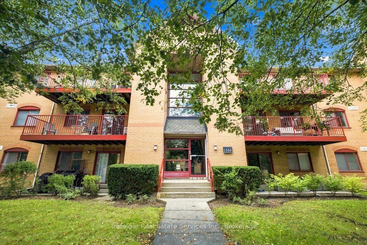 1500 Pilgrims Way 314, Oakville, ON L6M 3G9