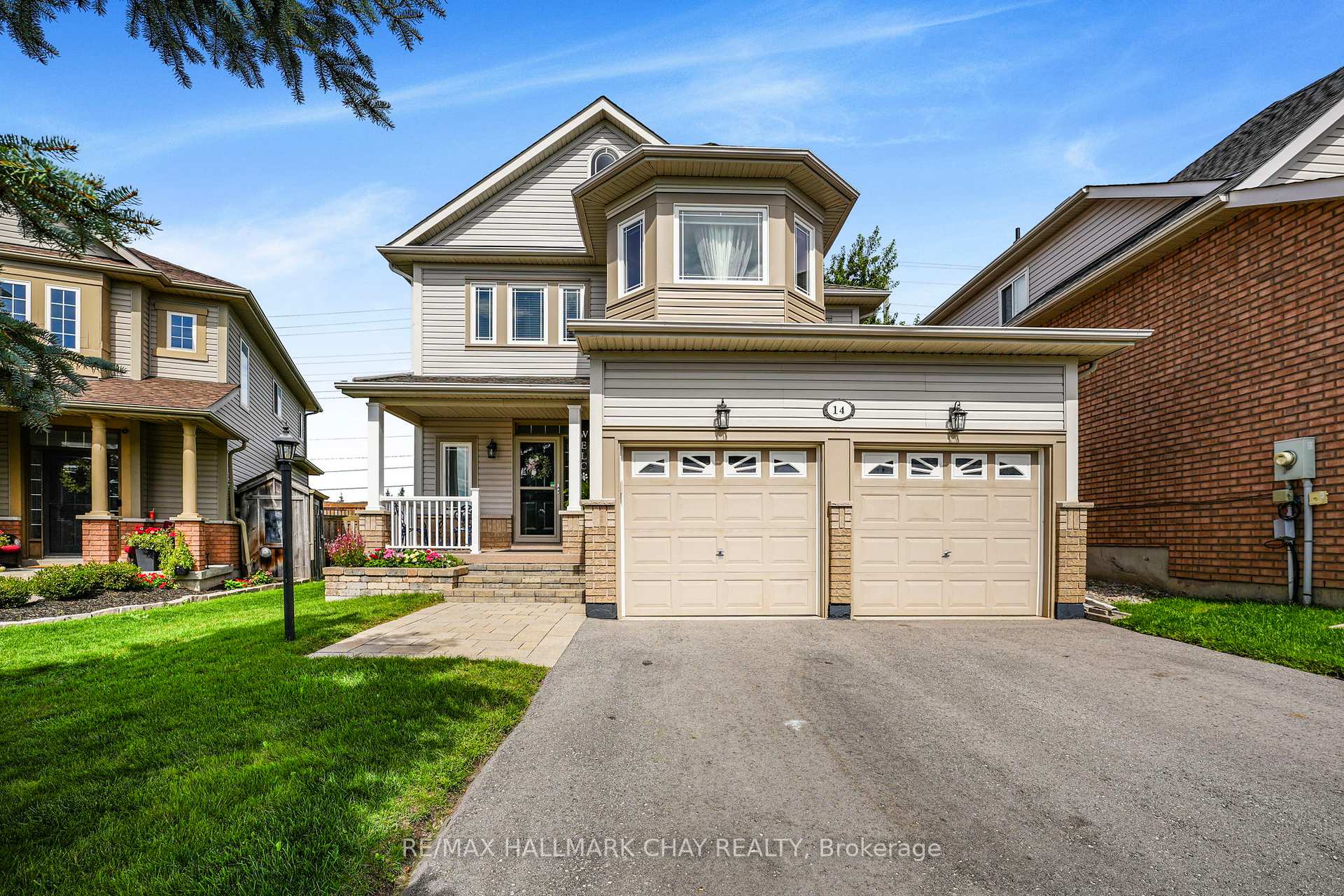 14 Strathmore Place, Barrie, ON L4N 0K1