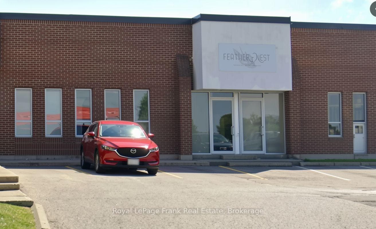 1380 Hopkins Street 6/7R, Whitby, ON L1N 2C3