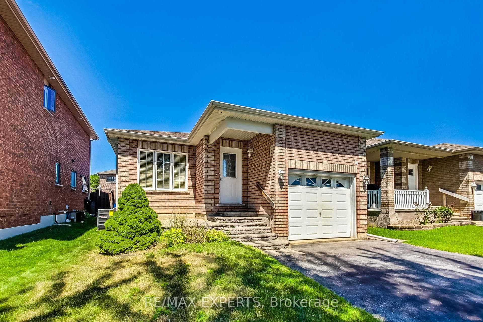 10 Butternut Drive, Barrie, ON L4N 0E2