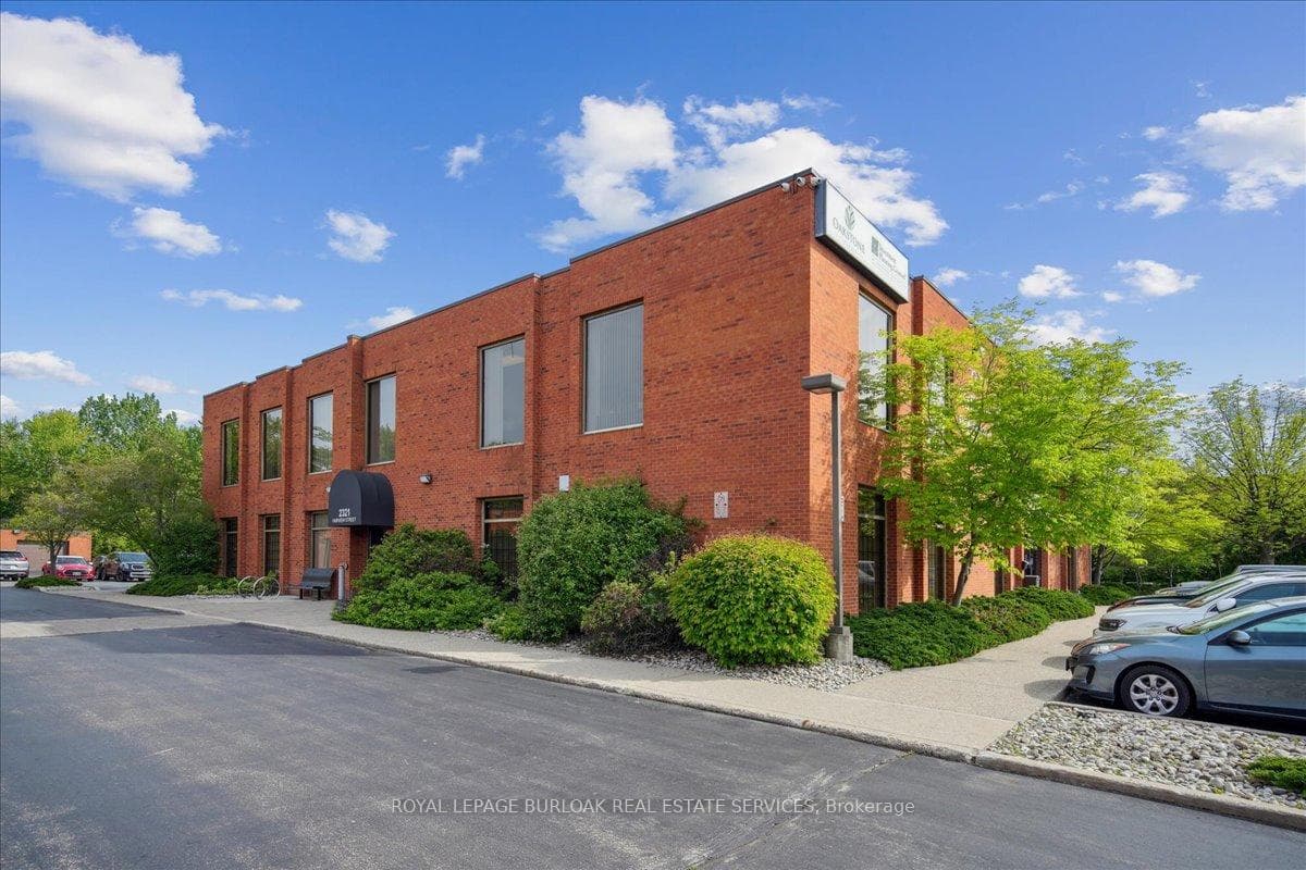 2321 Fairview Street 102, Burlington, ON L7R 2E3