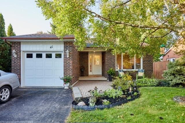 41 Panter Crescent, Ajax, ON L1S 3T4