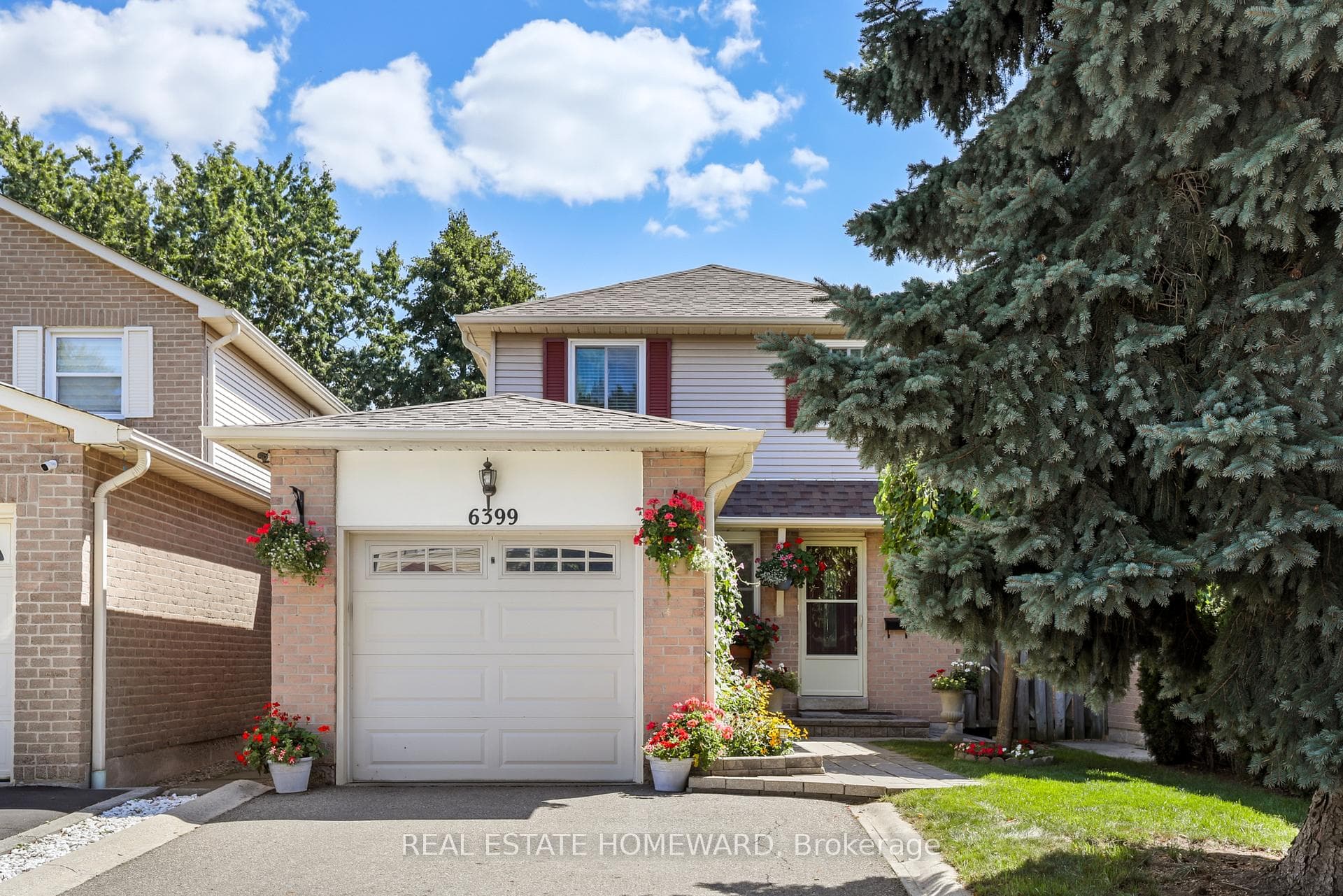 6399 Colebrook Crescent, Mississauga, ON L5N 3E3