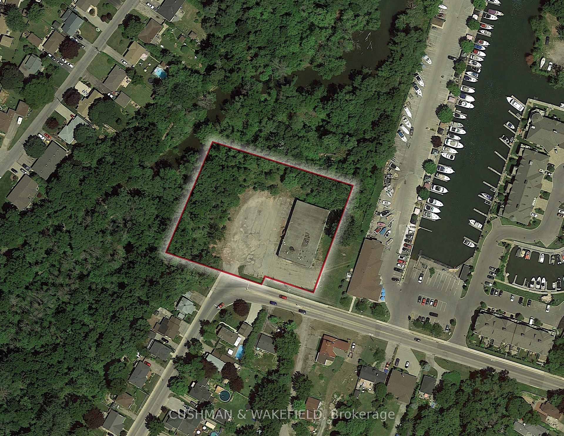 3 Lake Street, Grimsby, ON L3M 2G4
