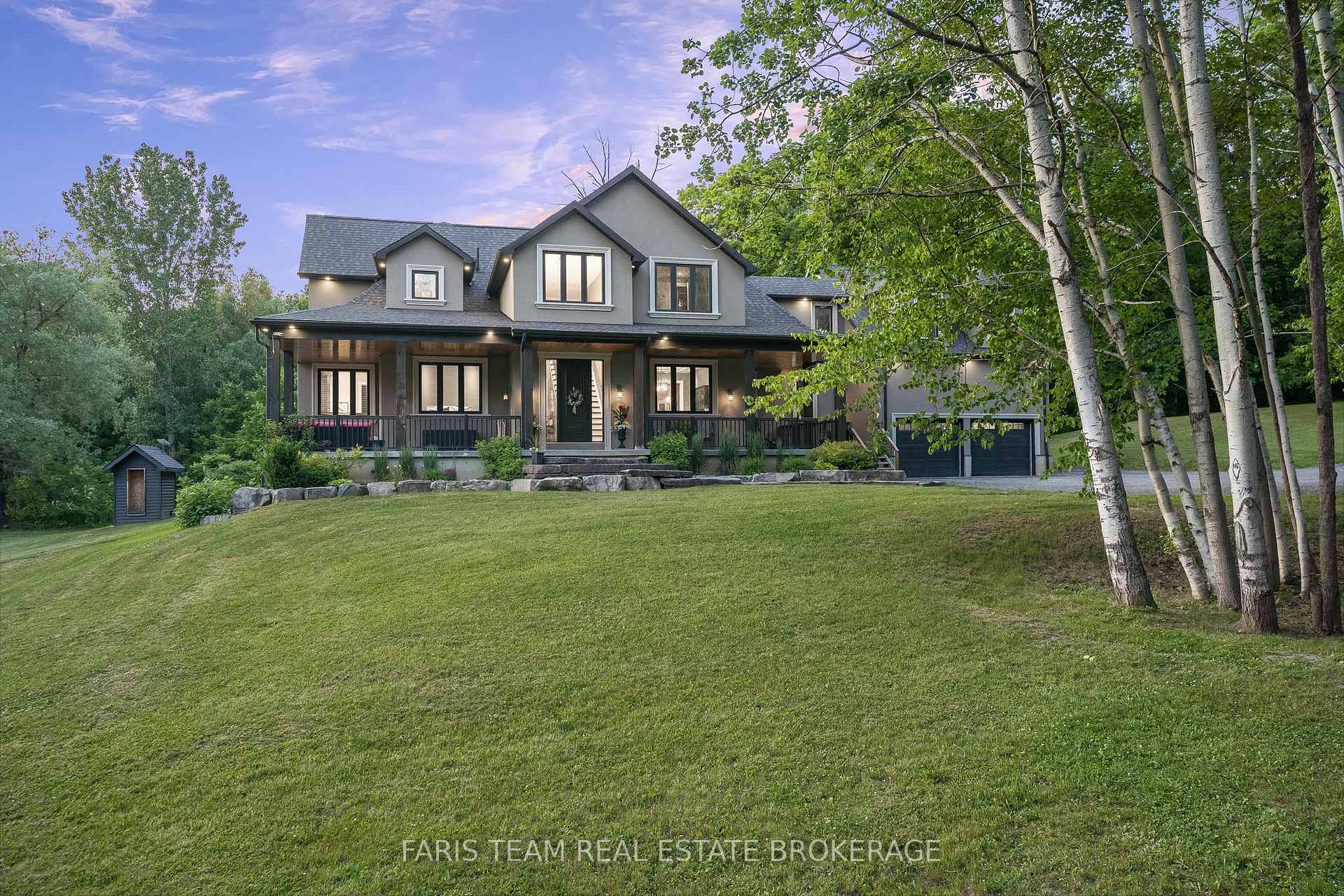 400 Lloyd's Lane, King, ON L7B 0E4