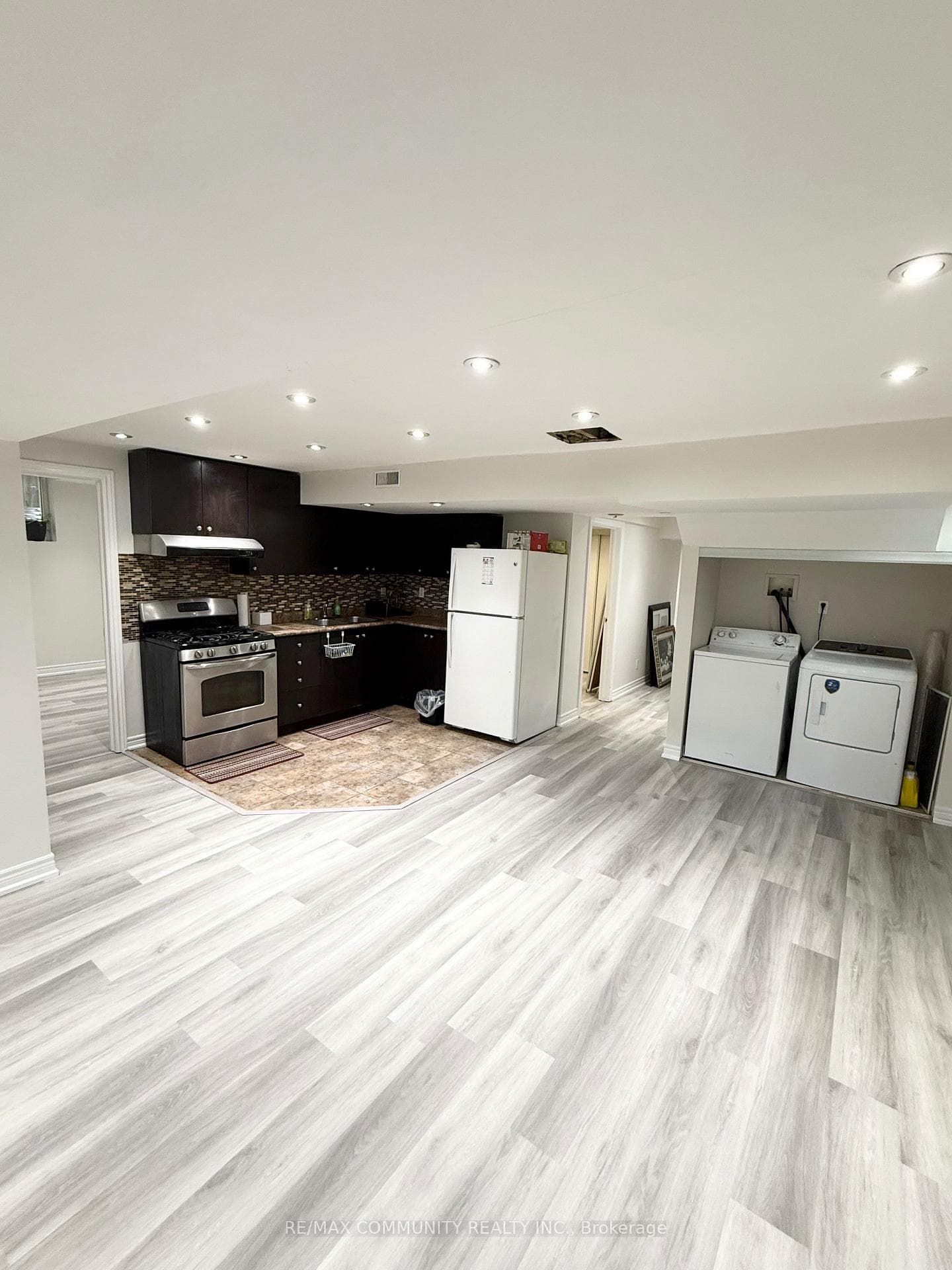 3 Loonstone Street Basement, Whitby, ON L1R 0E5