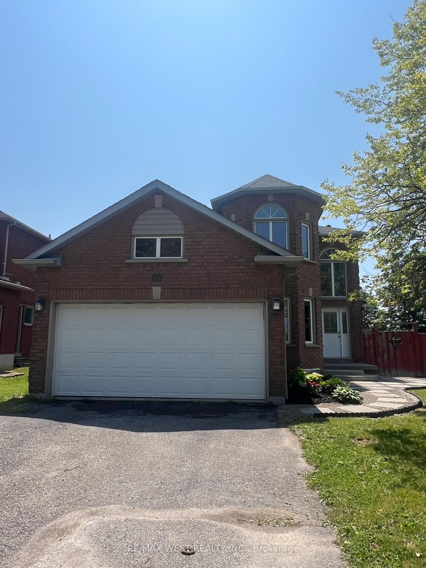 60 Furrow Drive, Whitby, ON L1R 1Y7