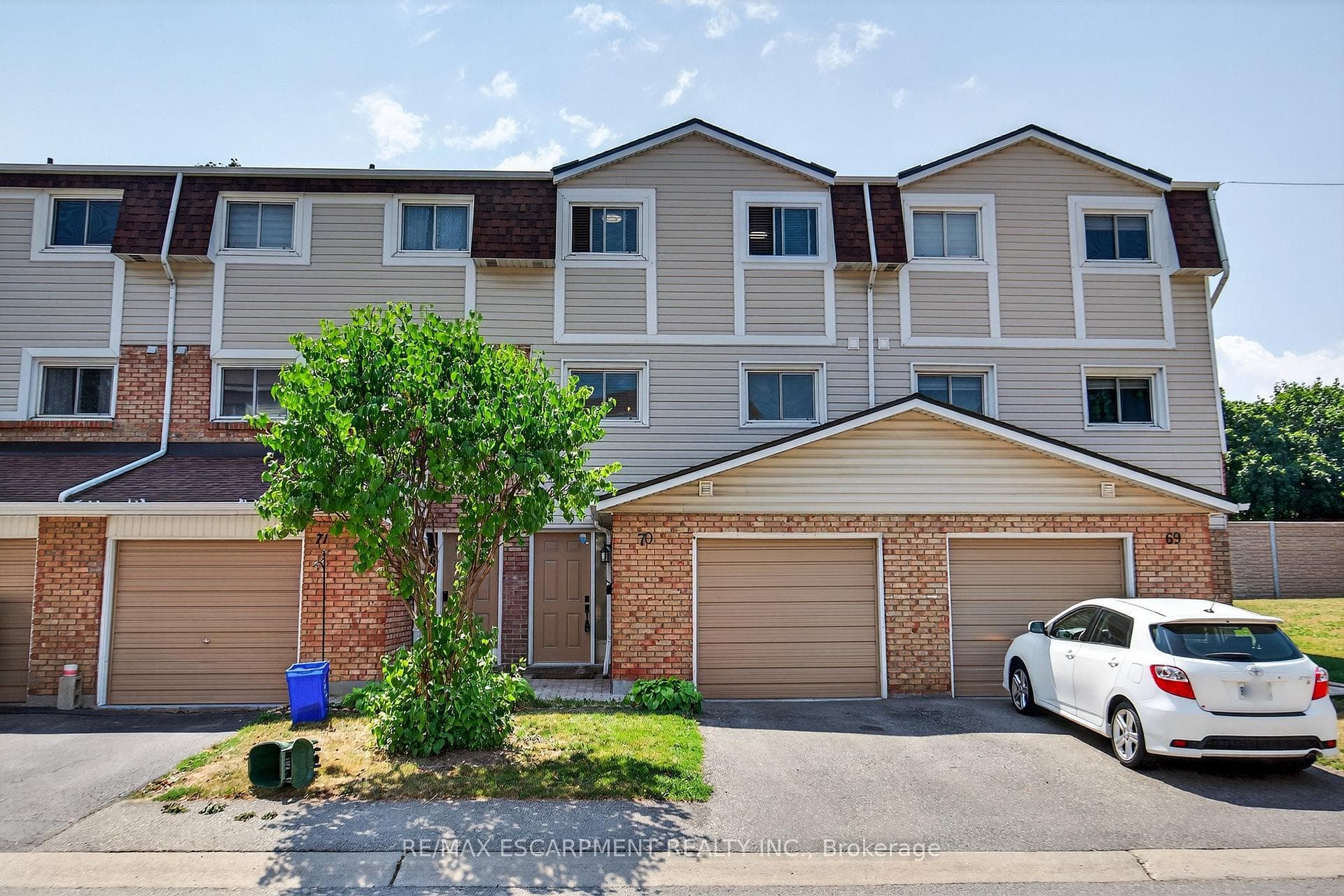11 Harrisford Street 70, Hamilton, ON L8K 6L7