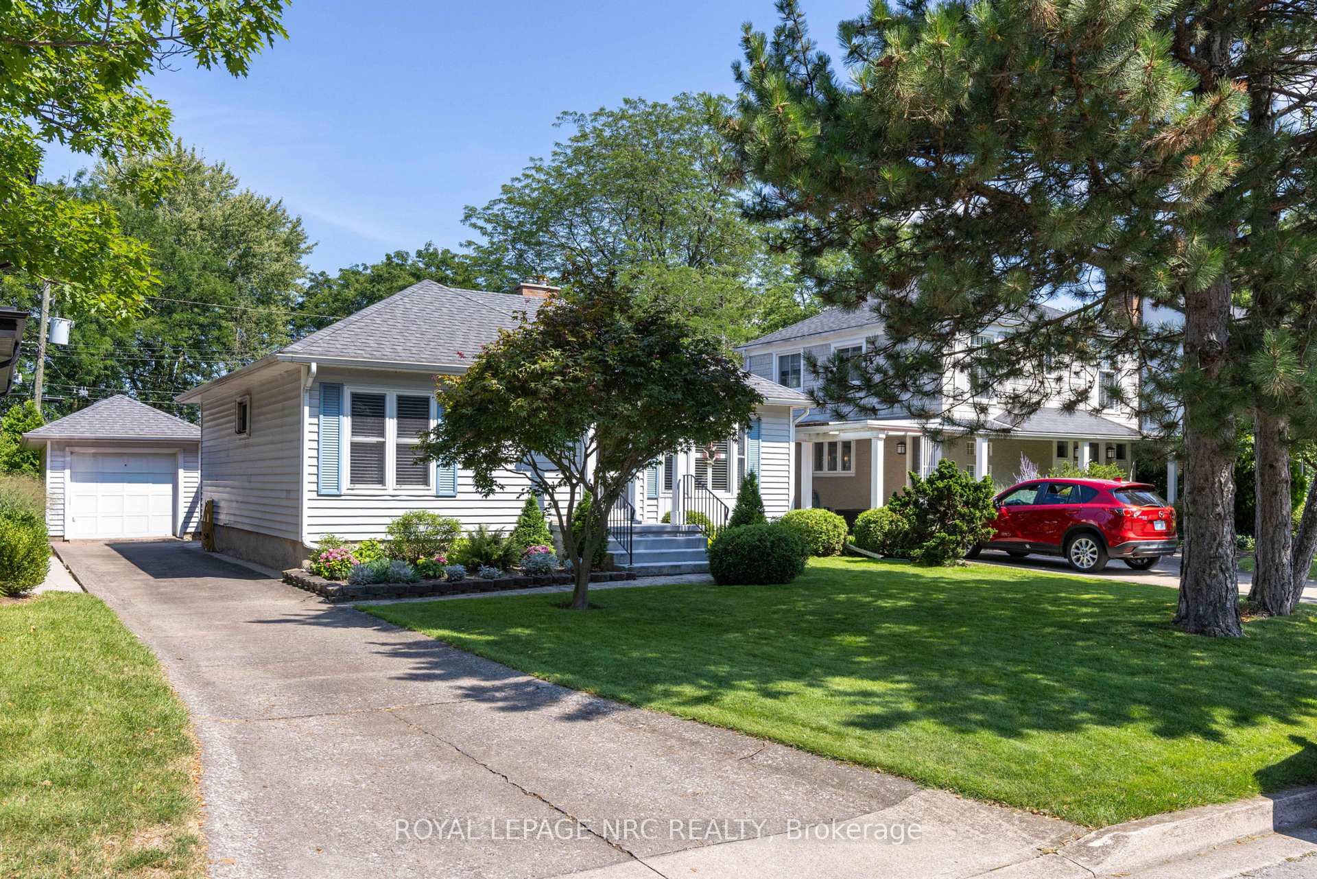 61 HIGHLAND Avenue, St. Catharines, ON L2R 4H9