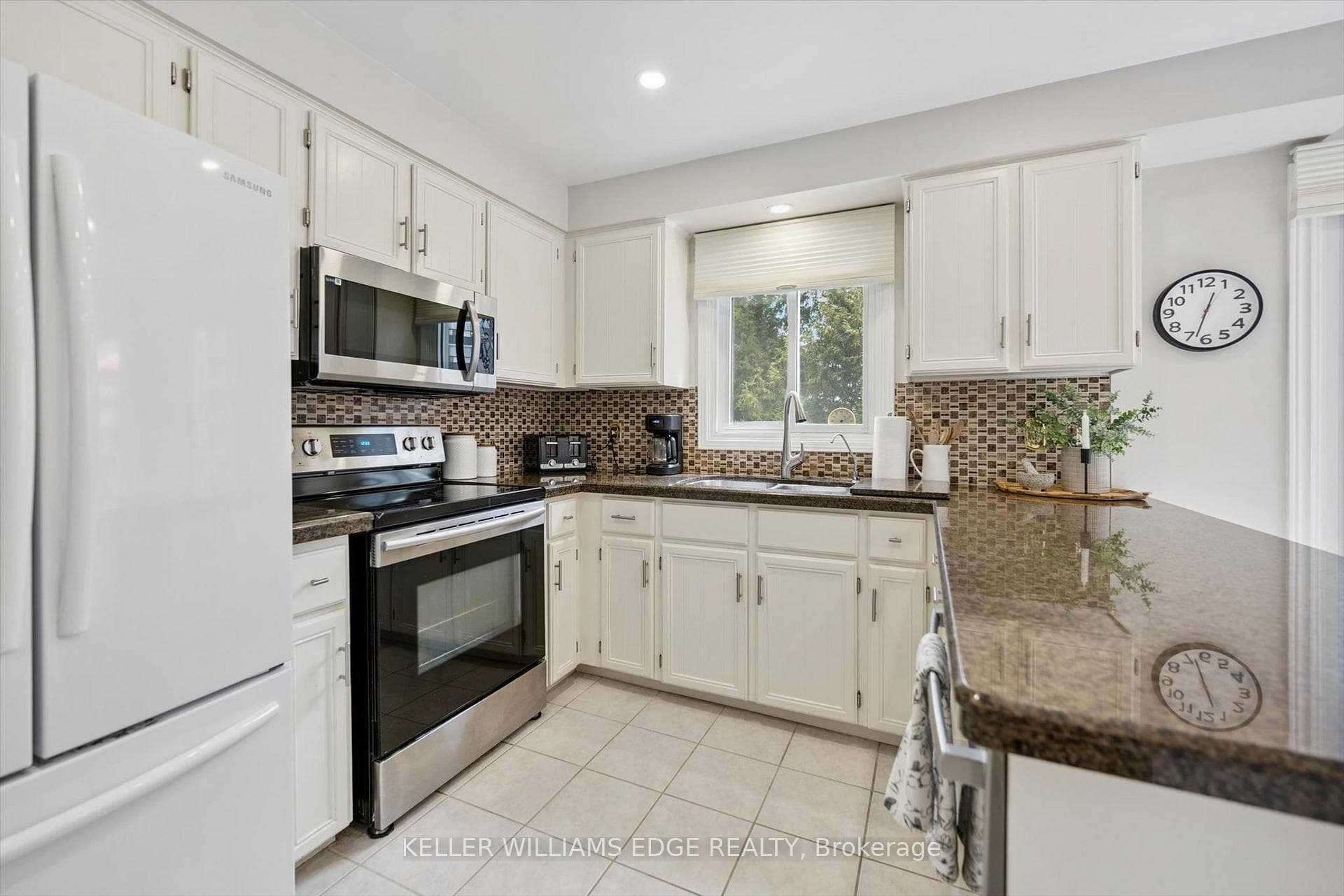 2155 Duncaster Drive 8, Burlington, ON L7P 4R3
