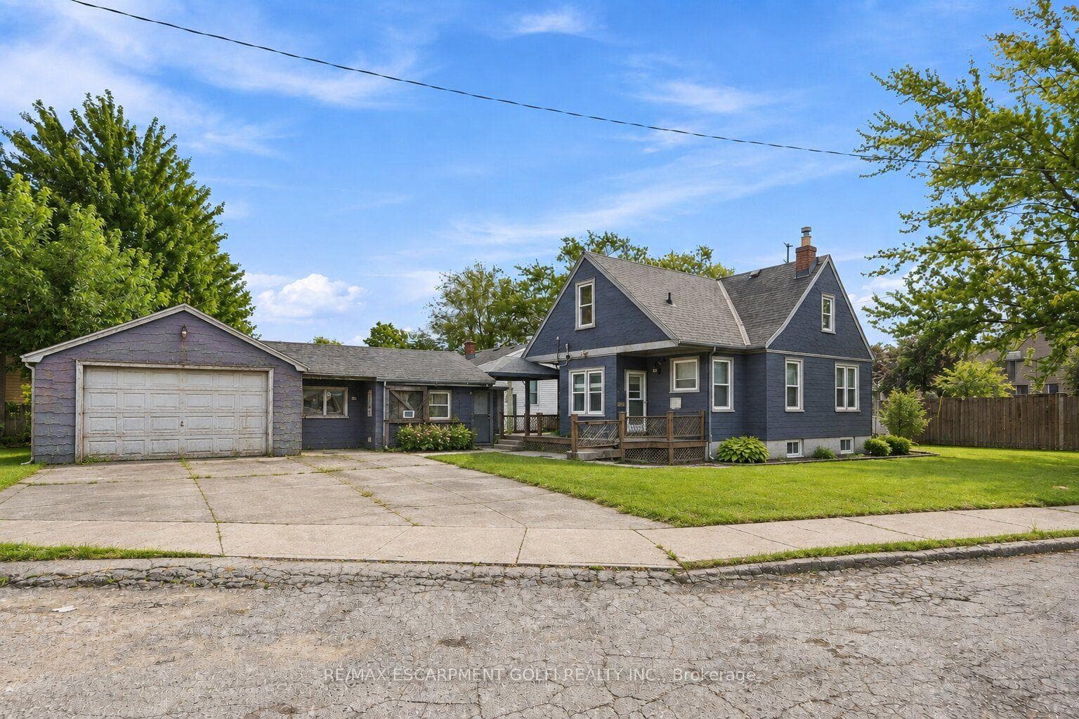 240 Pelham Road, St. Catharines, ON L2S 1X6