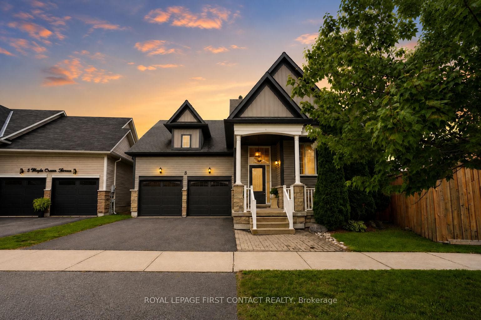 3 Maple Crown Terrace, Barrie, ON L4M 7H3