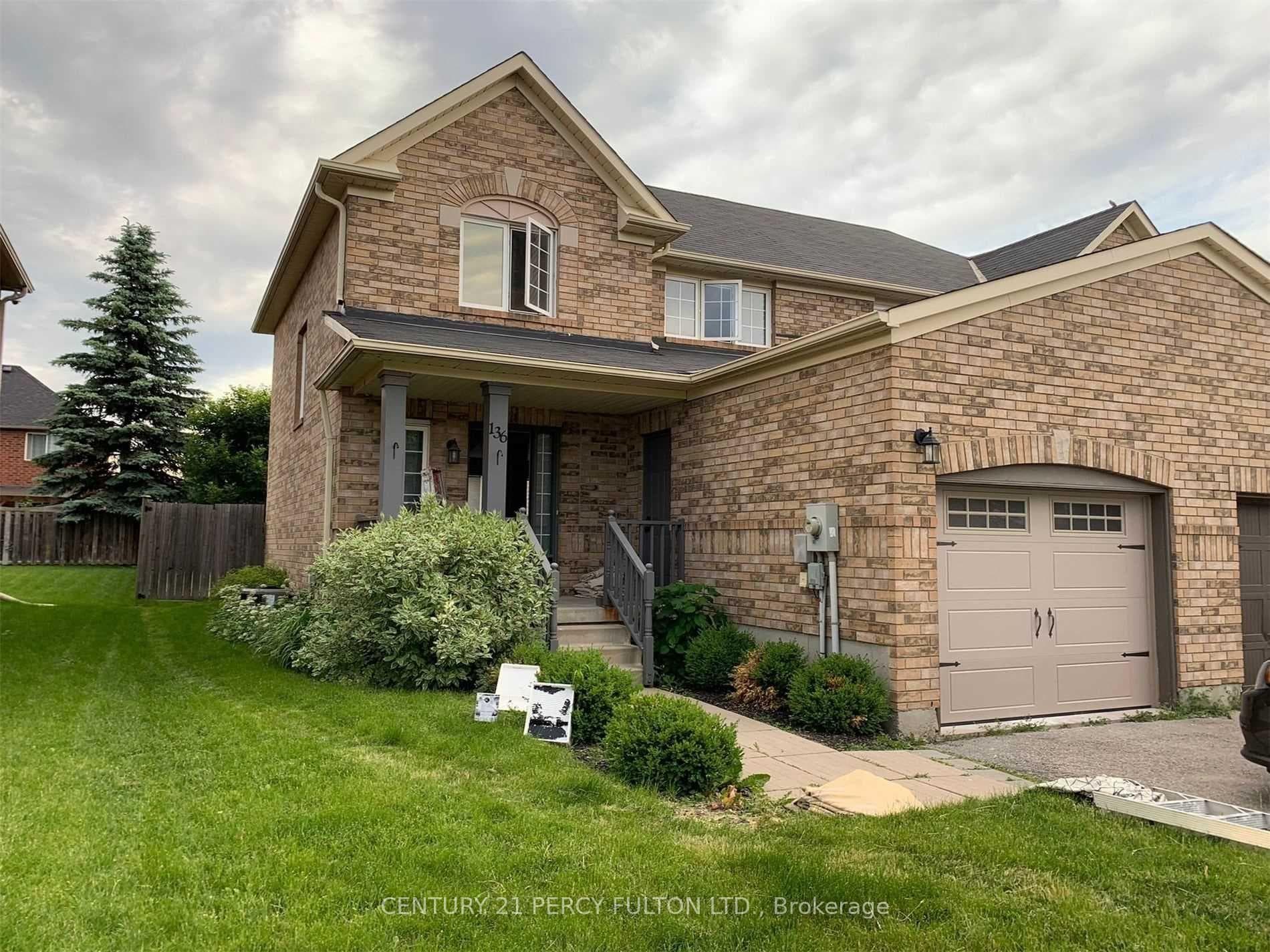136 Tunbridge Road, Barrie, ON L4M 6T1