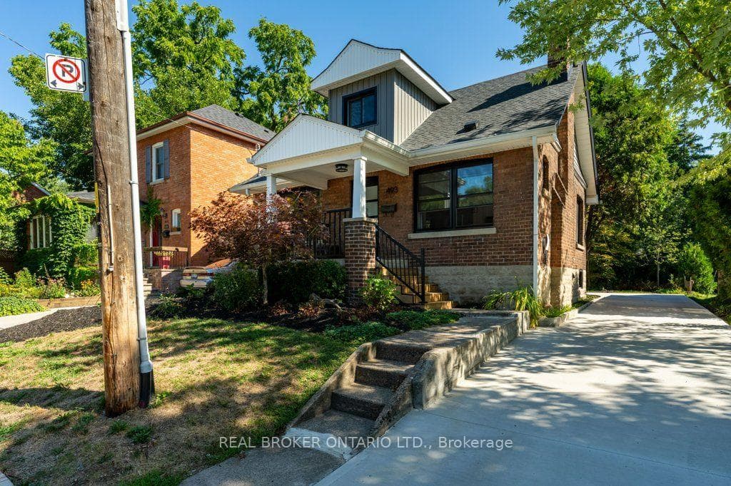 493 Crosby Avenue, Burlington, ON L7R 2R6