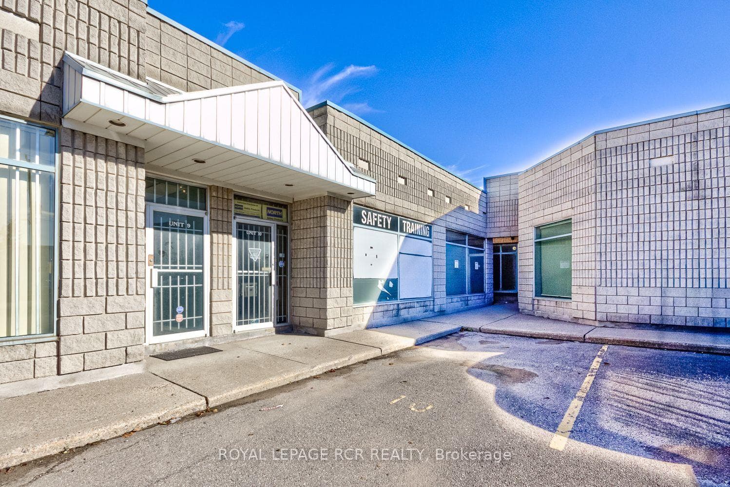 2 Marconi Court 10, Caledon, ON L7E 1E5