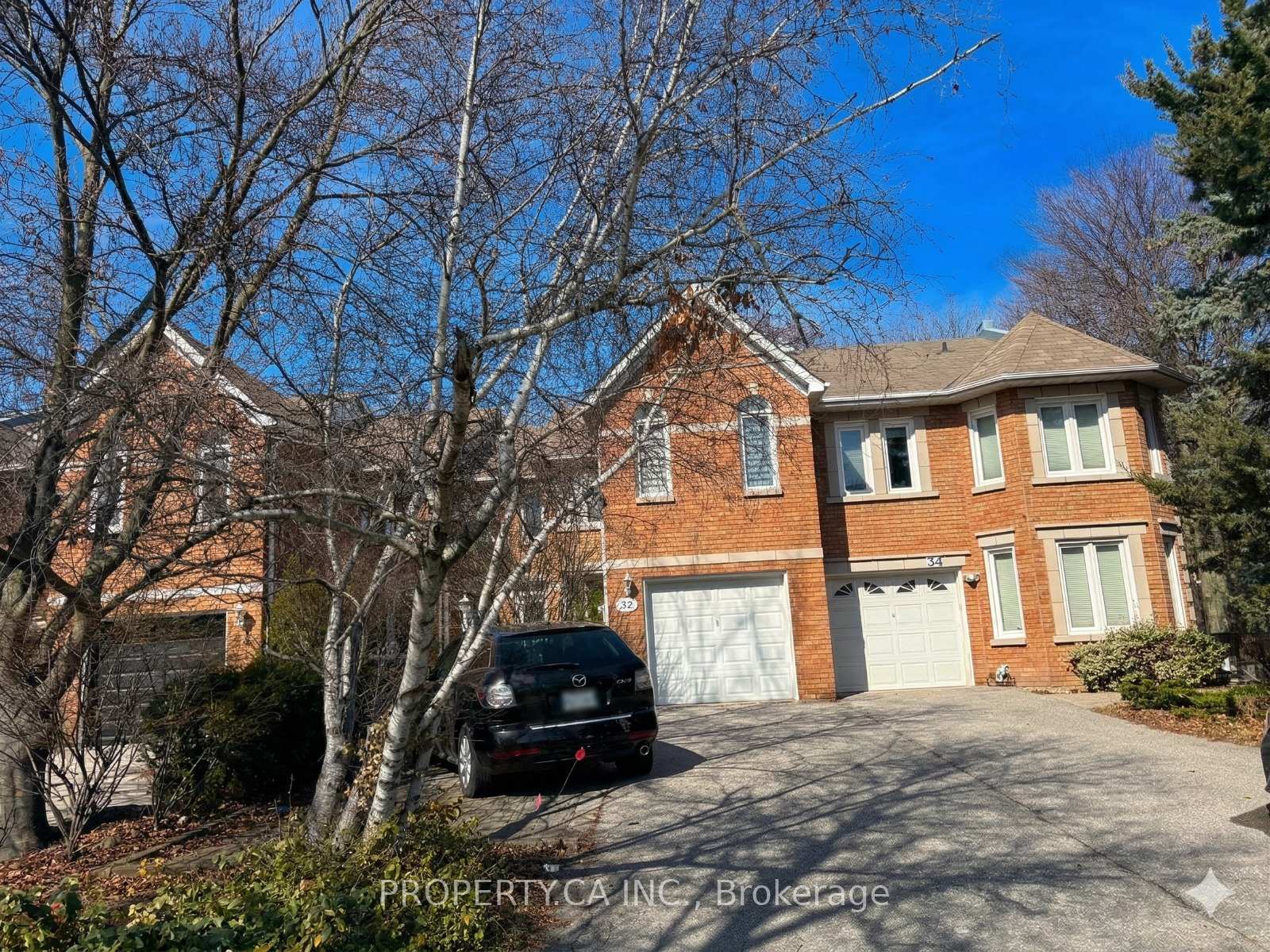 32 Brownstone Circle, Vaughan, ON L4J 7P4