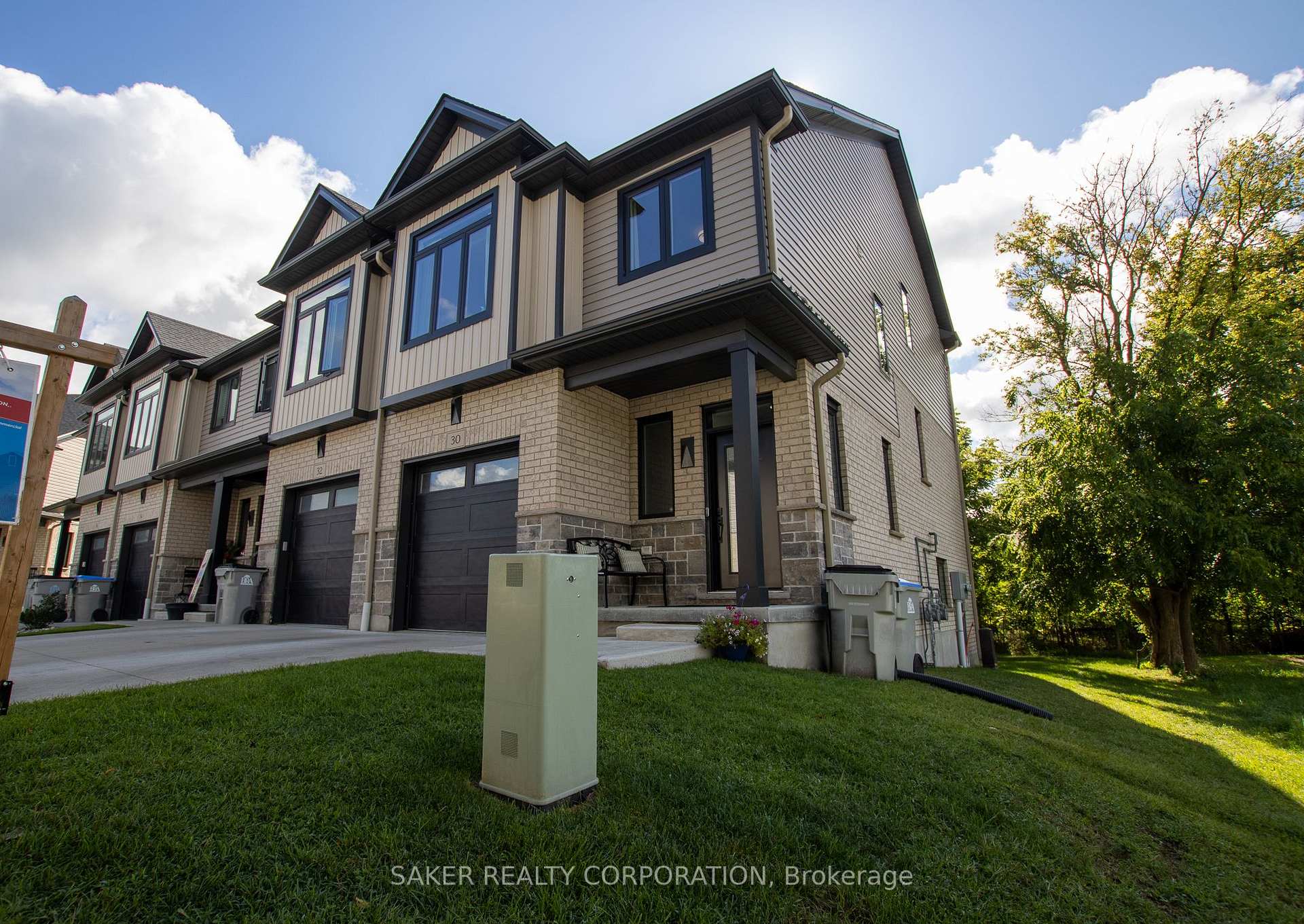 601 LIONS PARK Drive 30, Strathroy-Caradoc, ON N0L 1W0