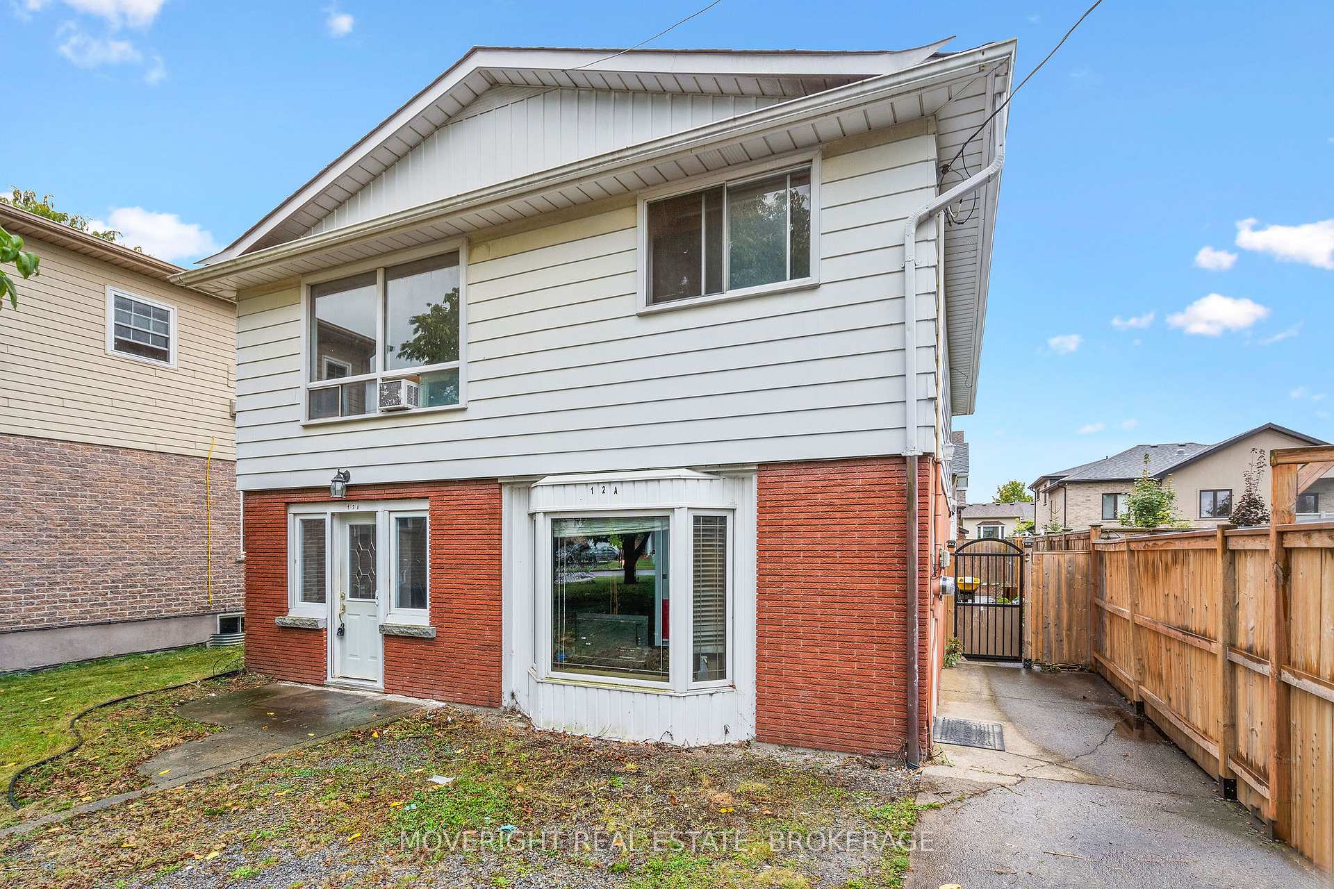 12 A Third Ave Louth Avenue, St. Catharines, ON L2R 6P9