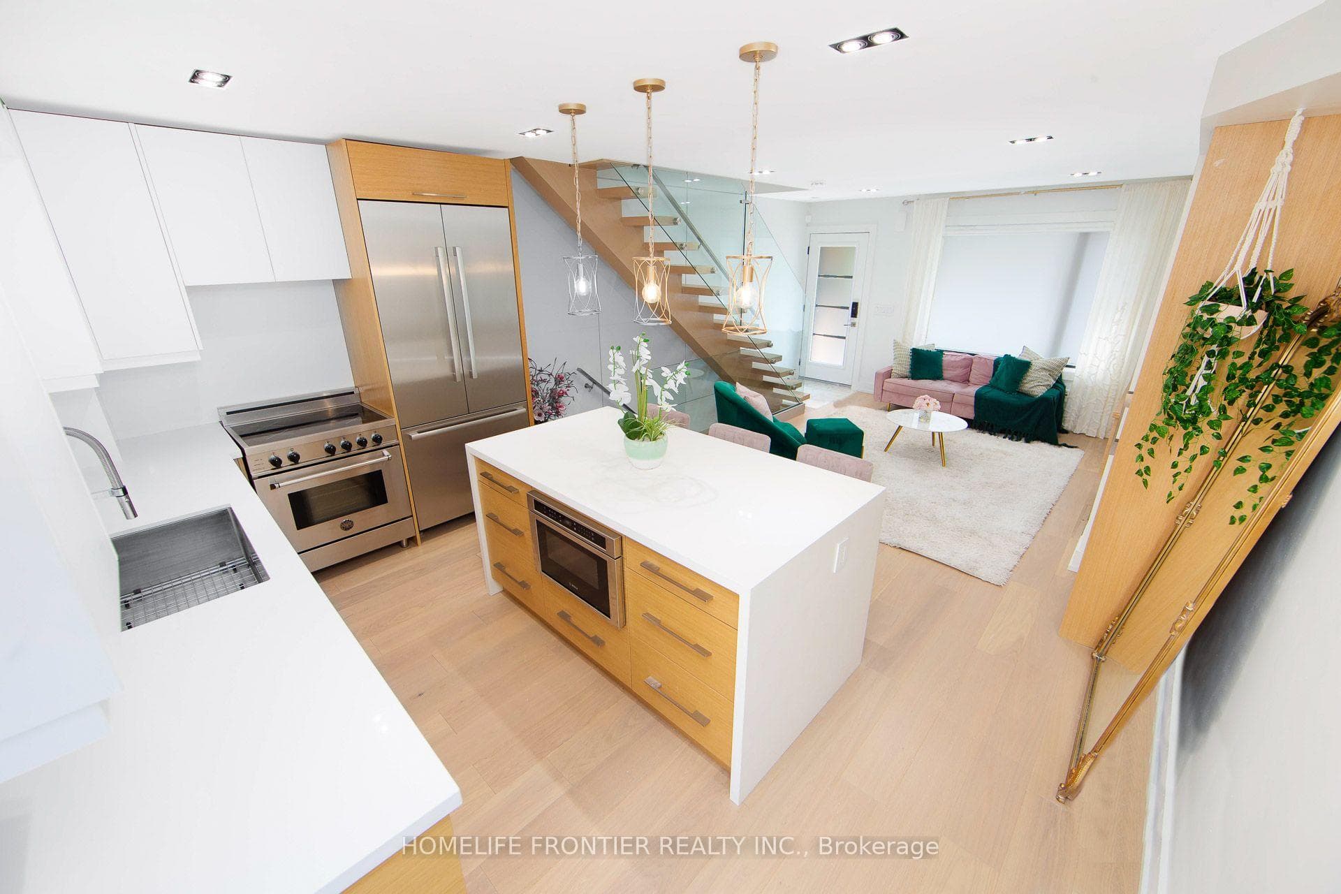 14 Gore Street, Toronto, ON M6J 2C6