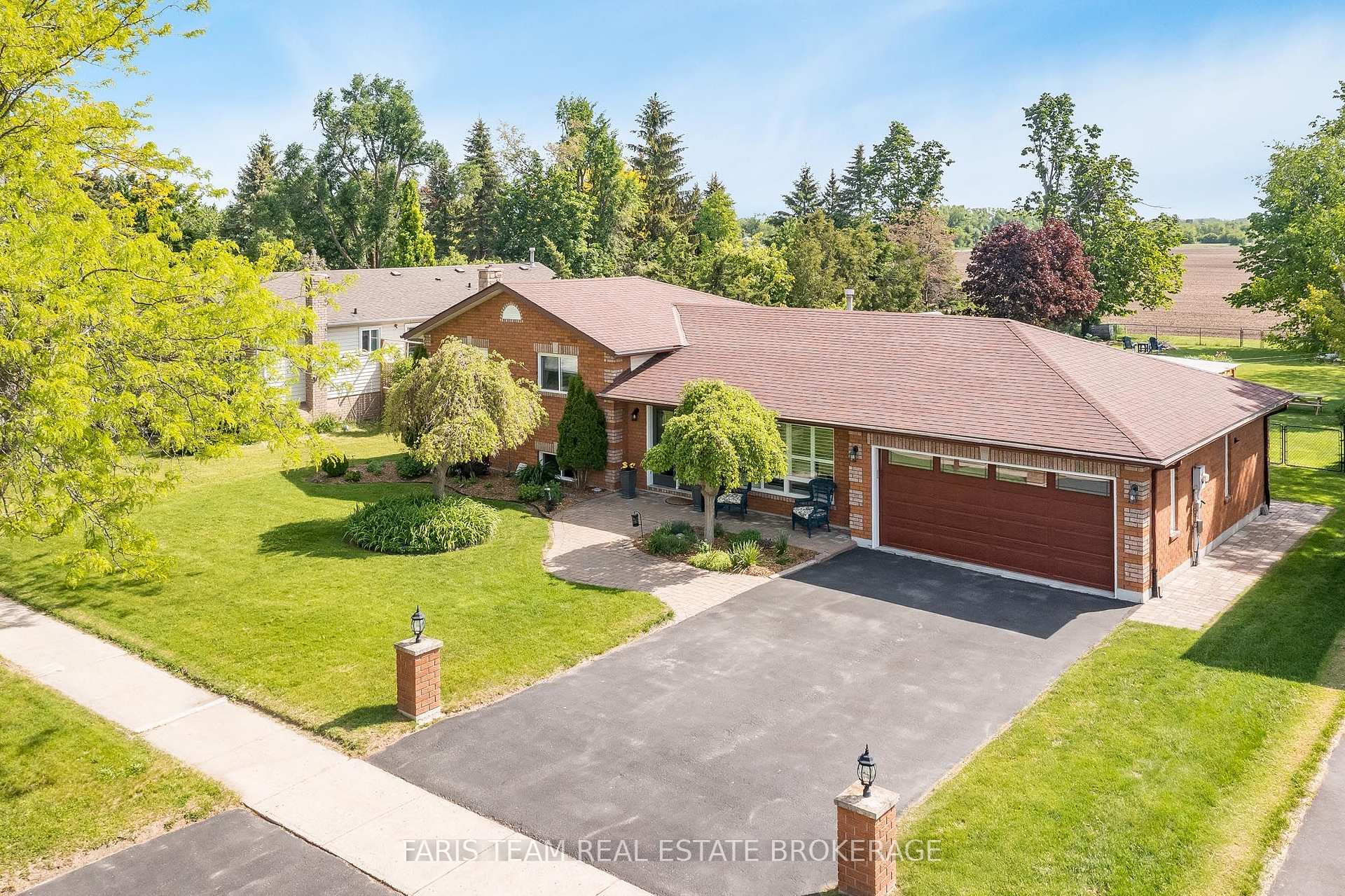 2032 Chantler Street, Innisfil, ON L9S 1B5