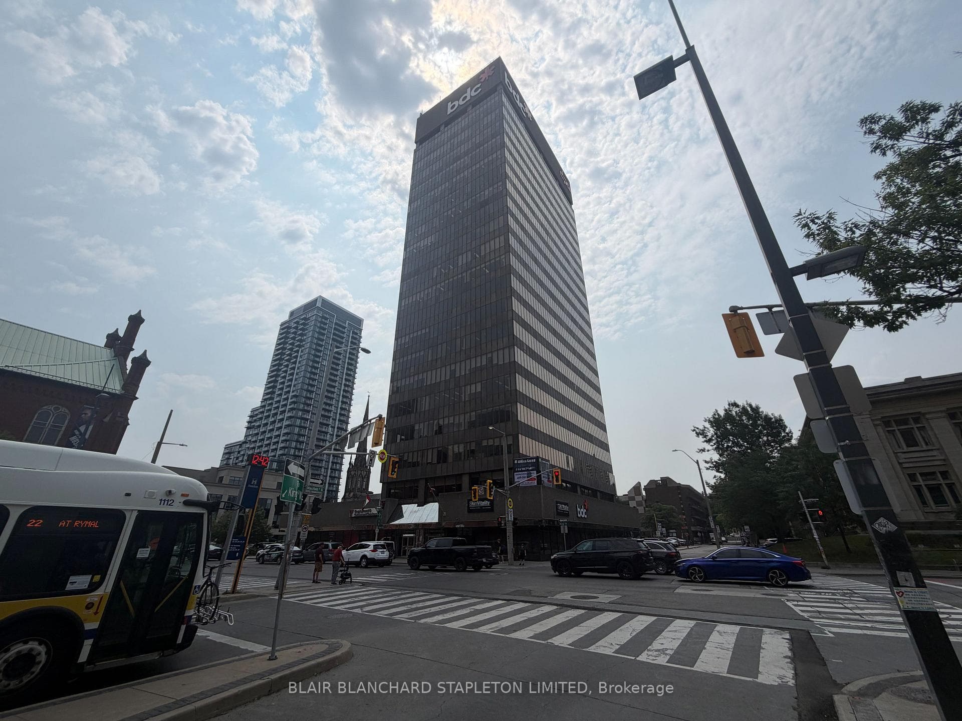 25 Main Street W Suite 1810, Hamilton, ON L8P 1H1