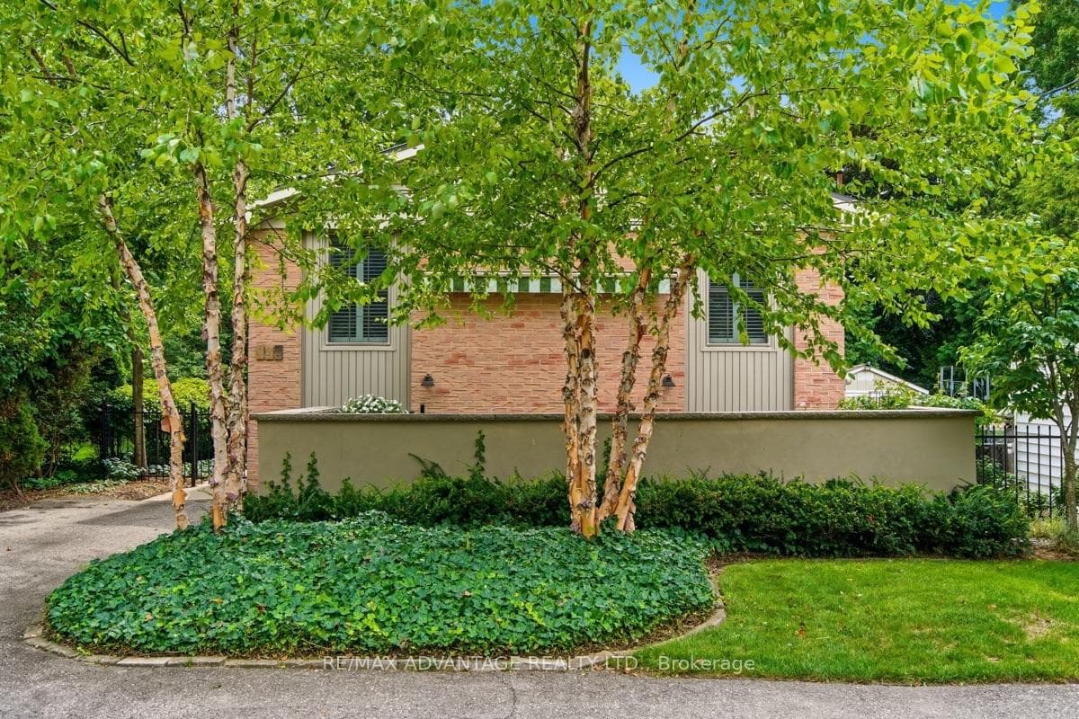 195 Emery Street E Rear, London South, ON N6C 2E3