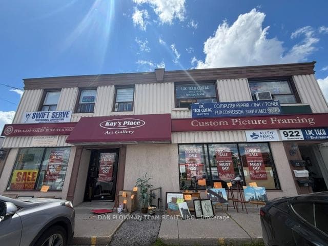 922 Simcoe Street N, Oshawa, ON L1G 4W2