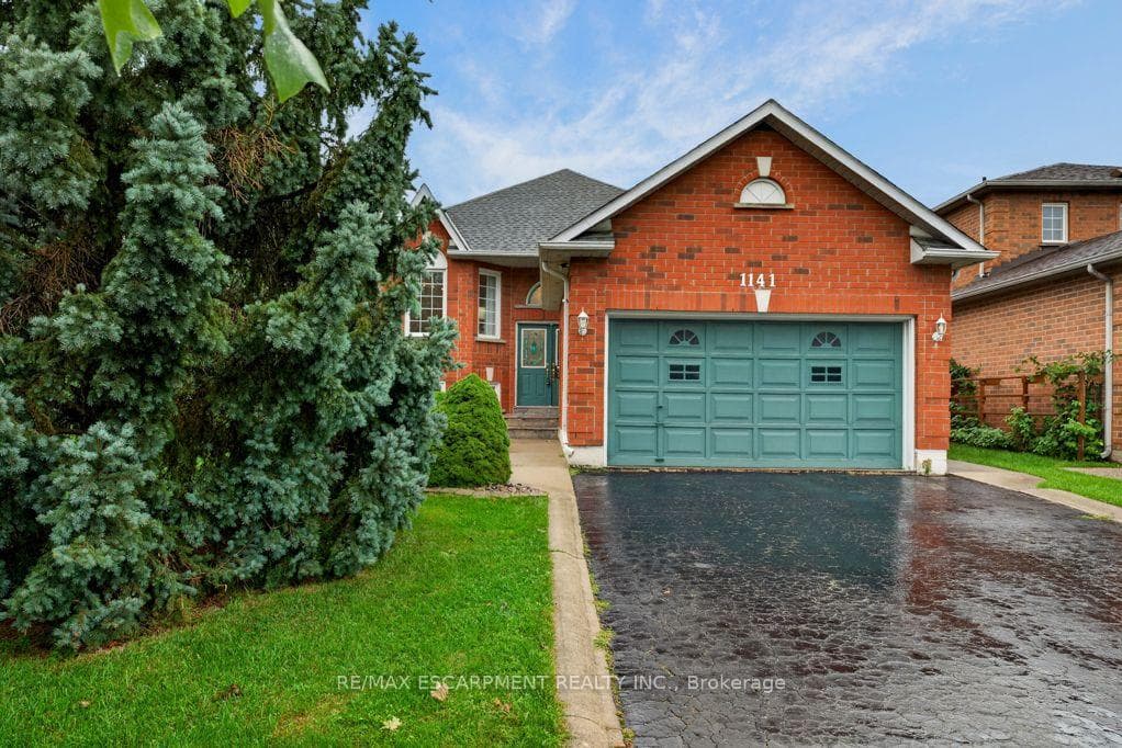 1141 Lockhart Road, Burlington, ON L7S 1G8