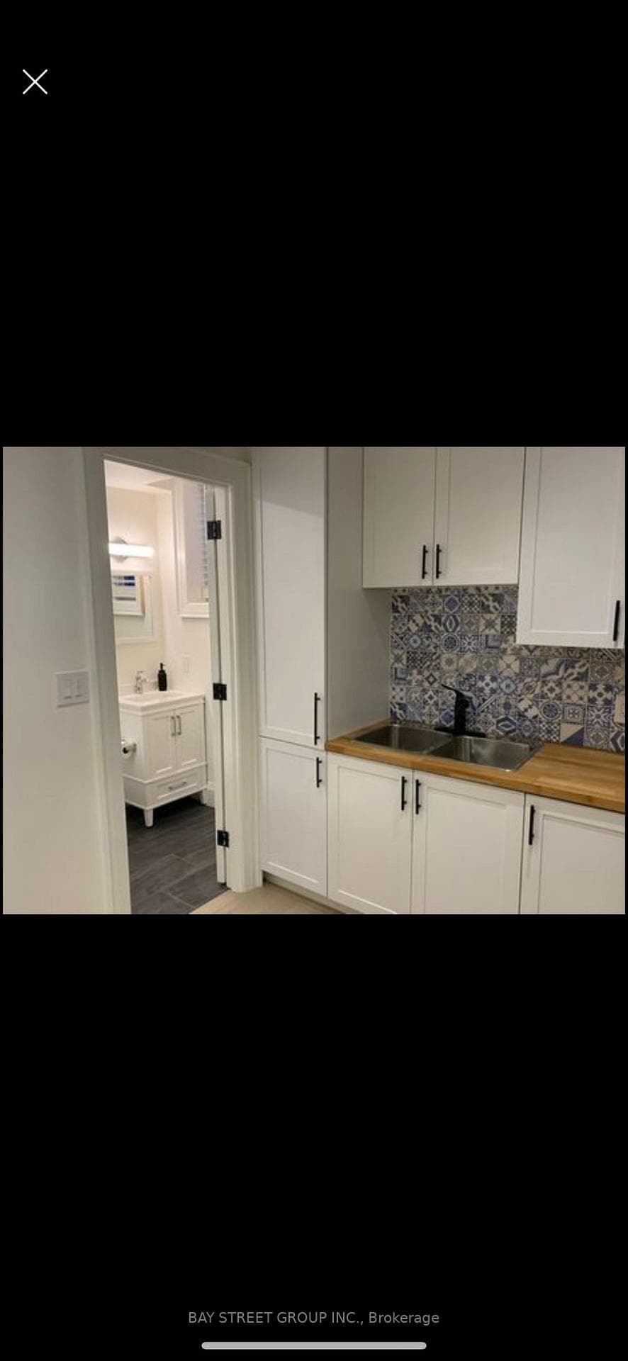 60 Emmett Avenue, Toronto, ON M6M 2E6
