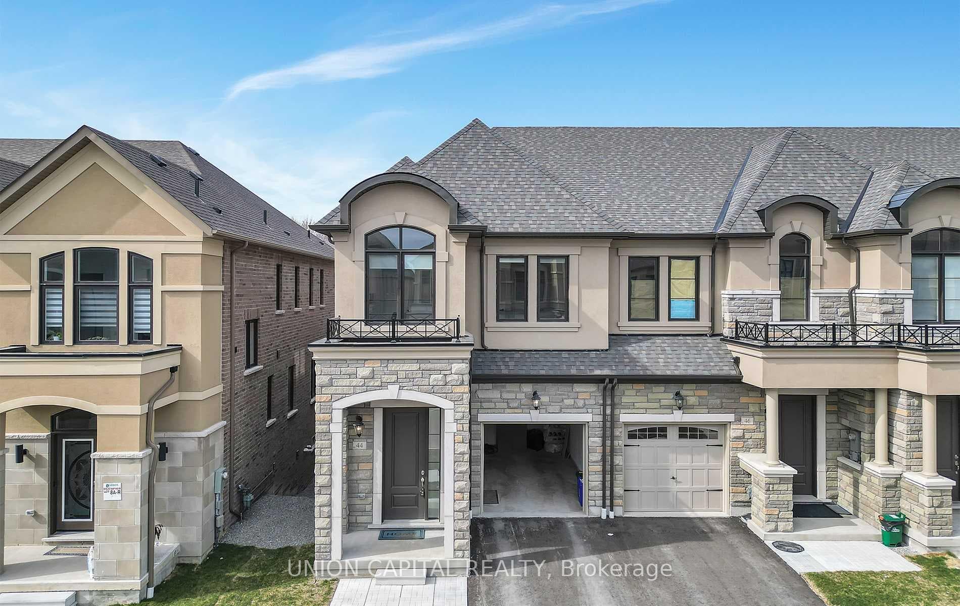 44 Boiton Street, Richmond Hill, ON L4S 0M1