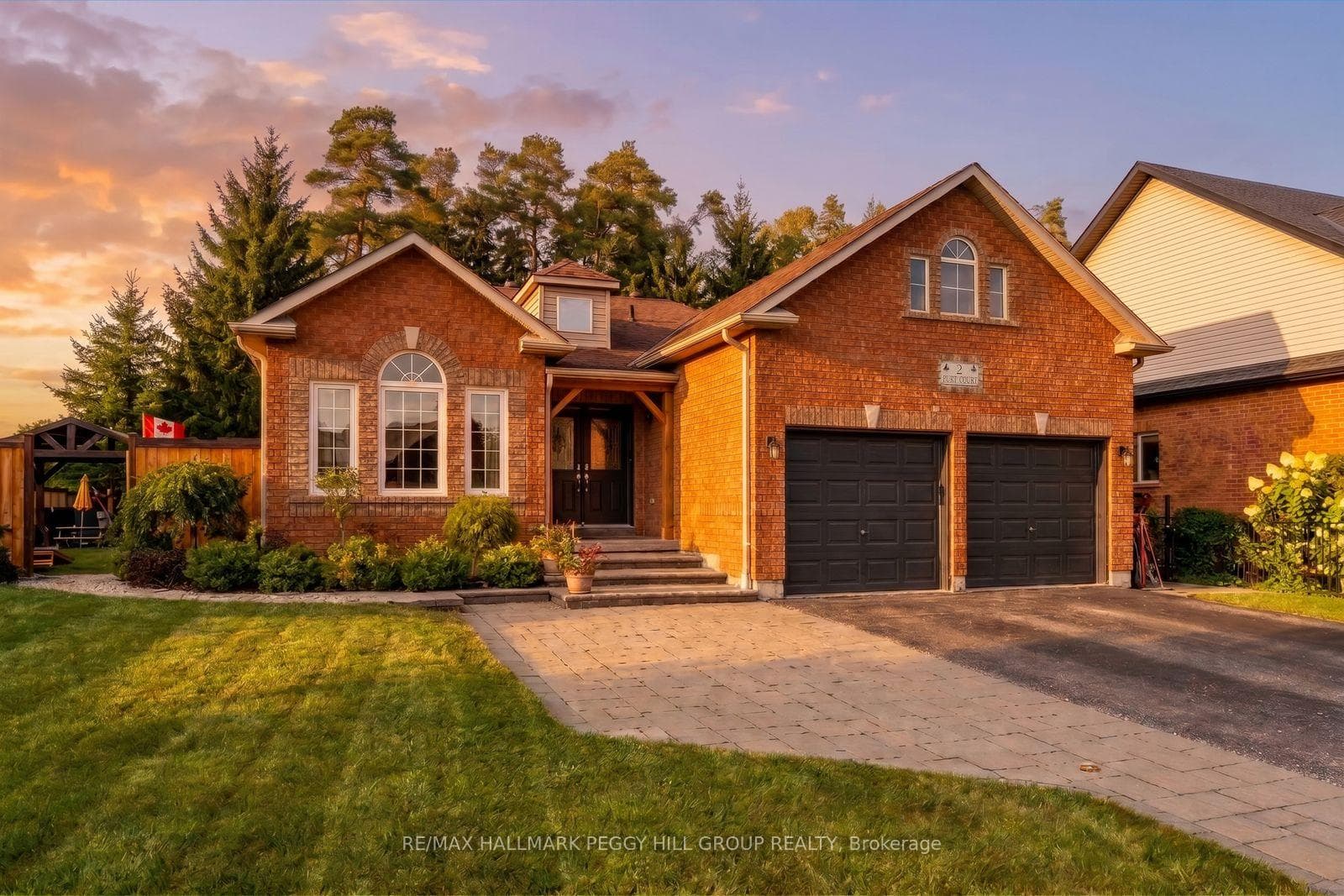 2 Purt Court, Barrie, ON L4N 9K7