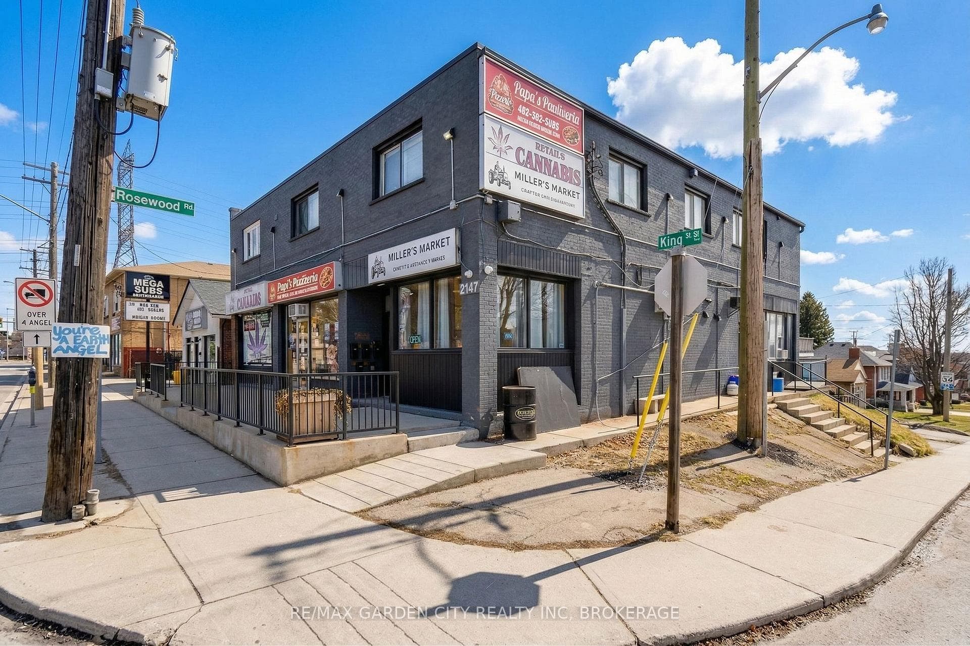 2147 King Street E, Hamilton, ON L8K 1W5