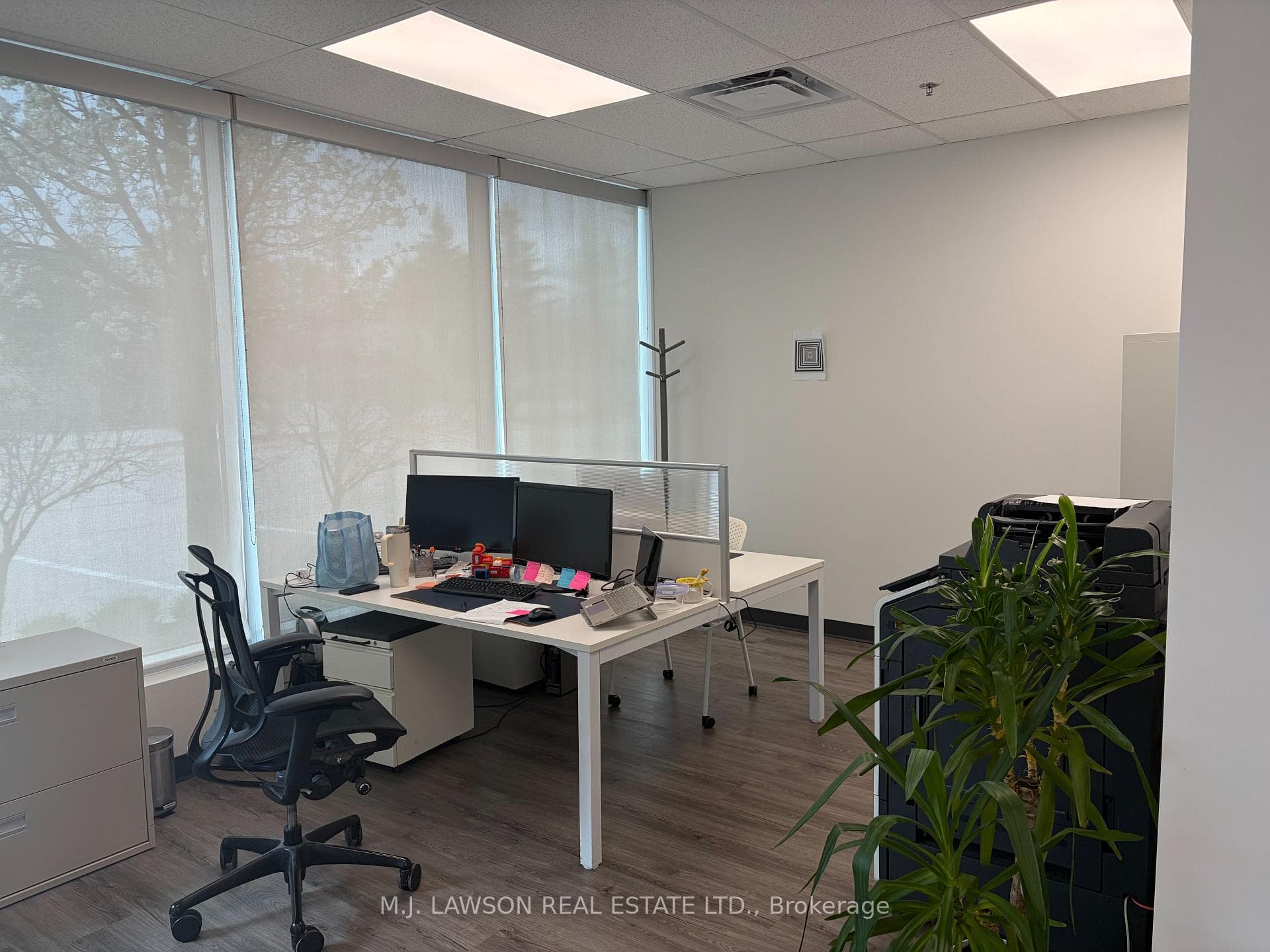 2421 Bristol Circle 200, Oakville, ON L6H 5S9