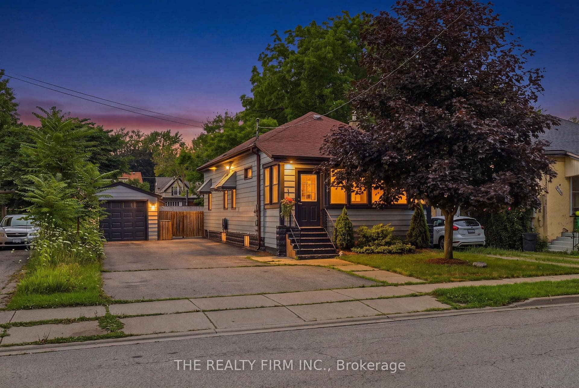 946 Lorne Avenue, London East, ON N5W 3L1