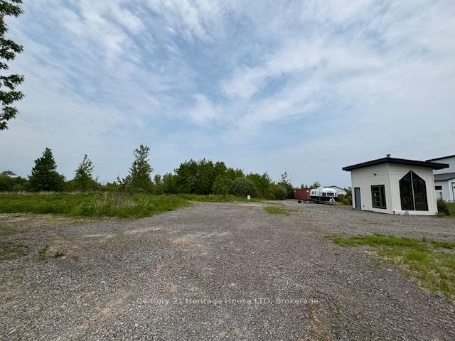 655 Pleasant Beach Road, Port Colborne, ON L0S 1R0