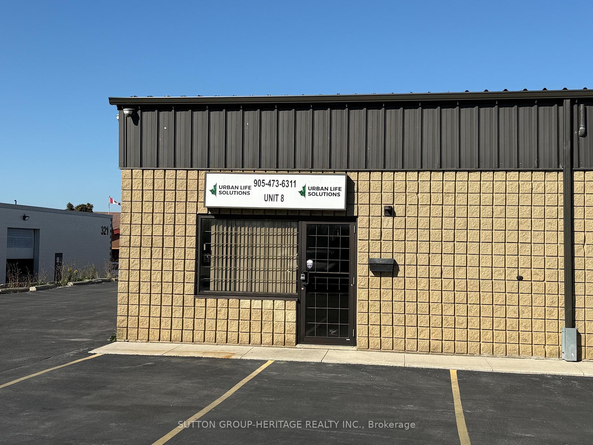 38 A Bigwin Road 8, Hamilton, ON L8W 3R4