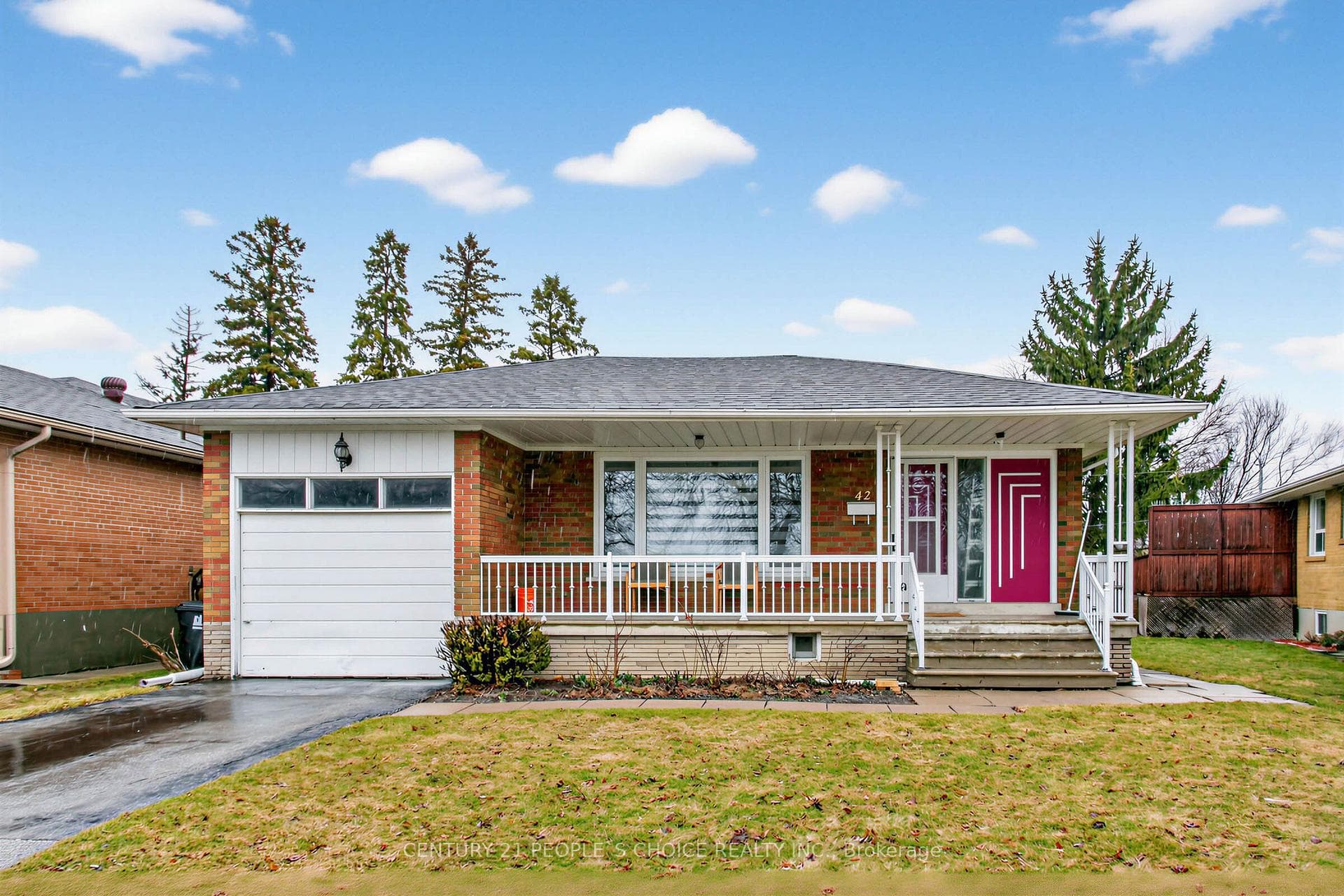 42 Dixfield Drive LOWER, Toronto, ON M9C 4J1